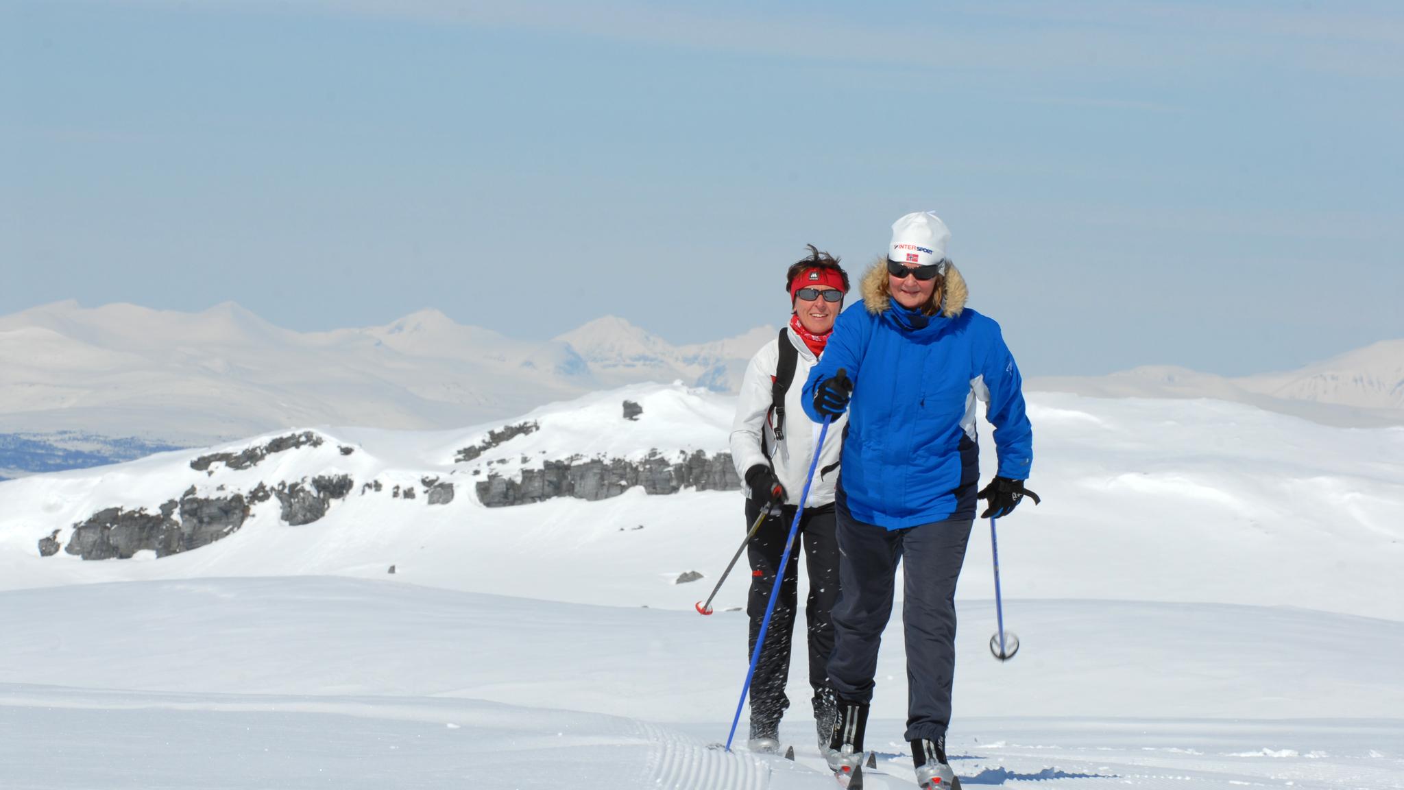 Women skiing at Skeikampen in Eastern Norway