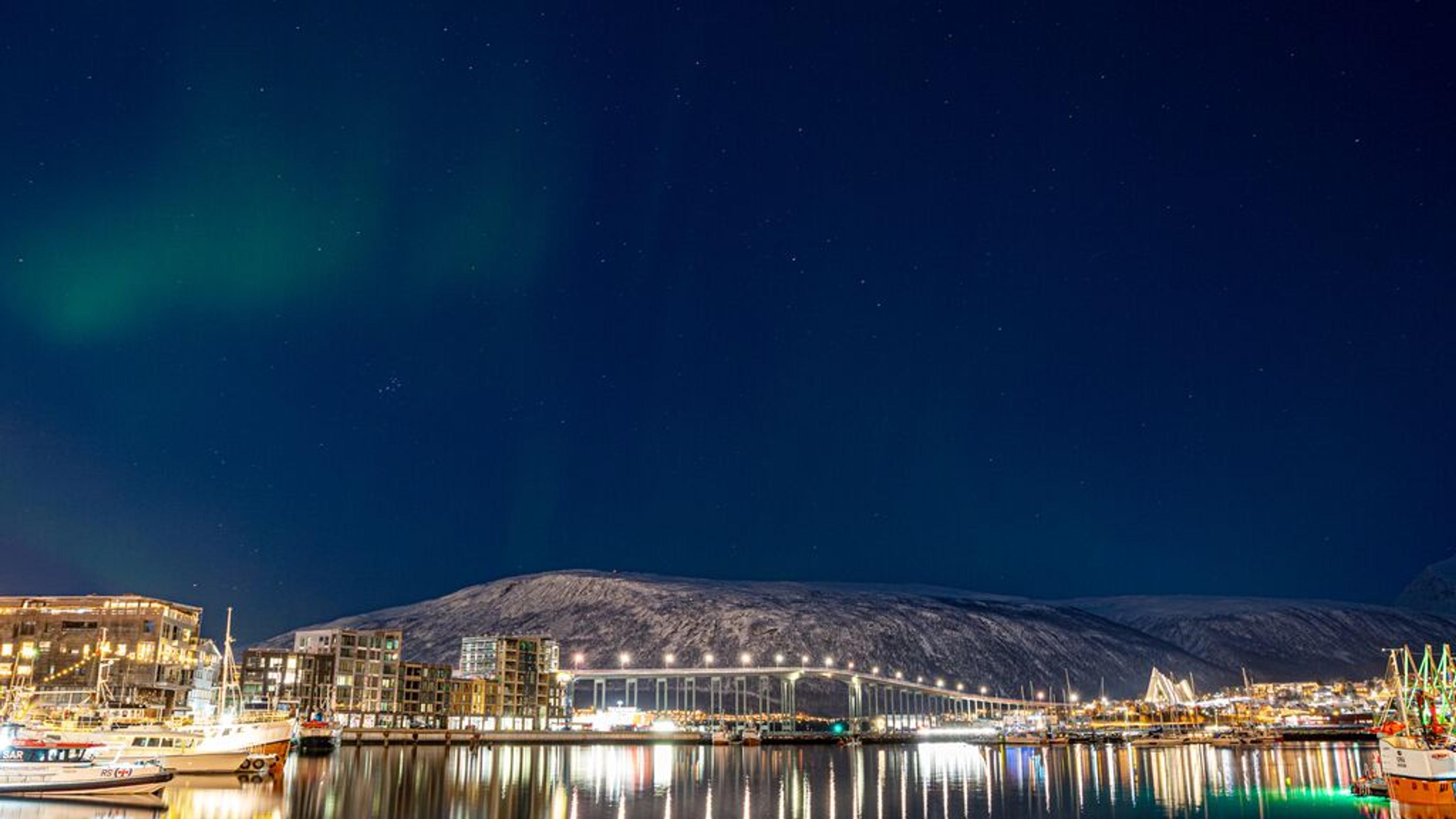Northern Lights Dinner Cruise outside Tromsø by Go Fjords