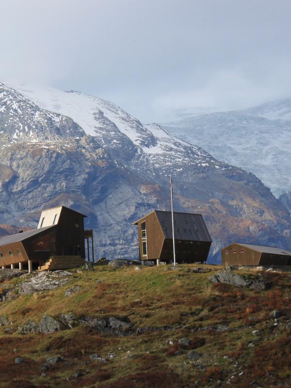 Tungestølen, Luster