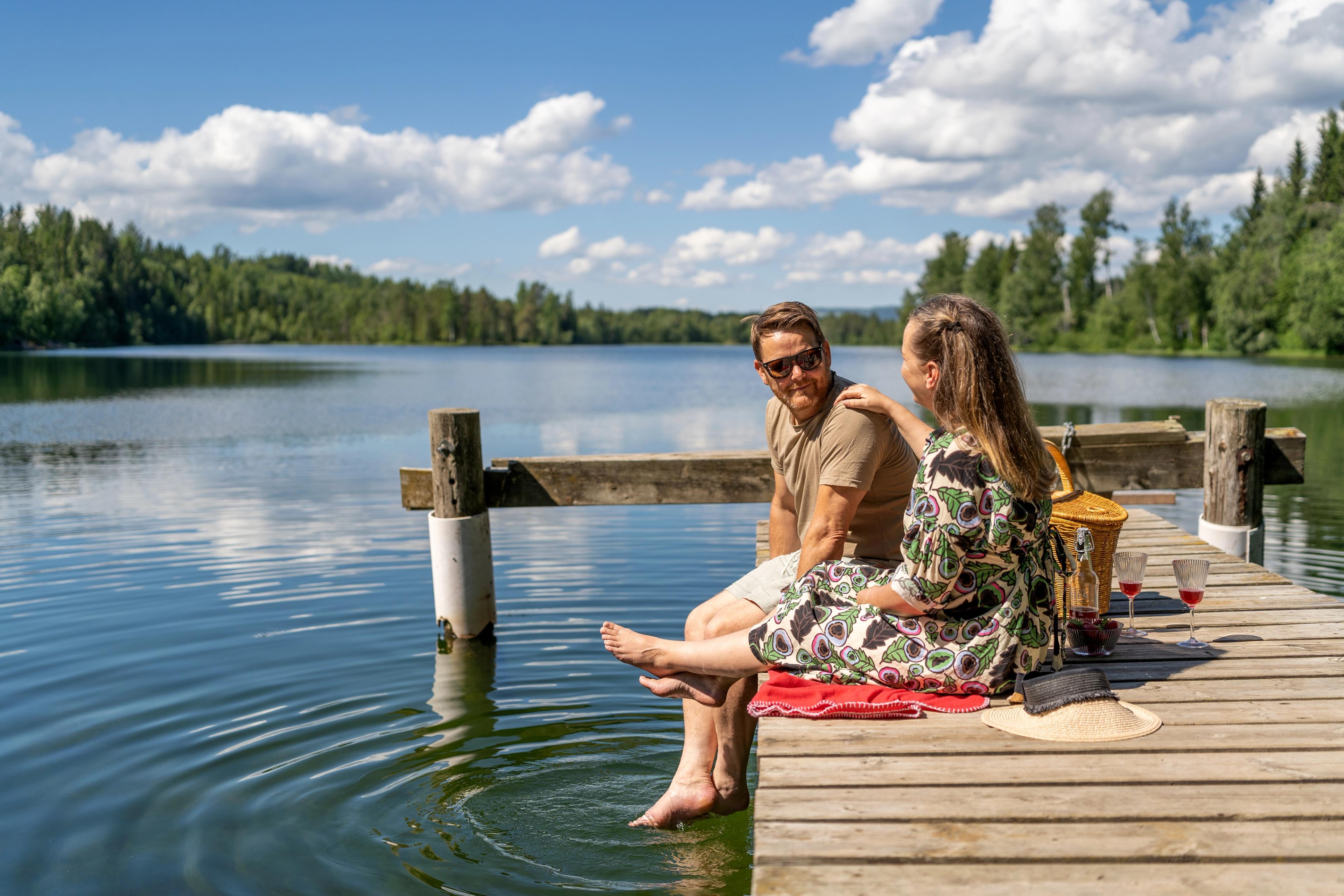 Couple by Mjøsa lake
