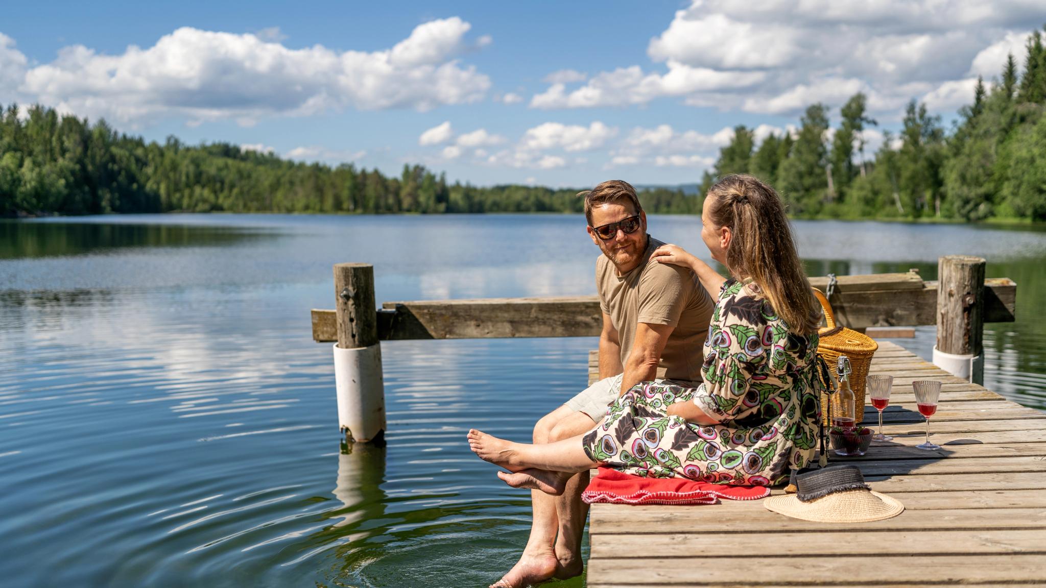 Couple by Mjøsa lake