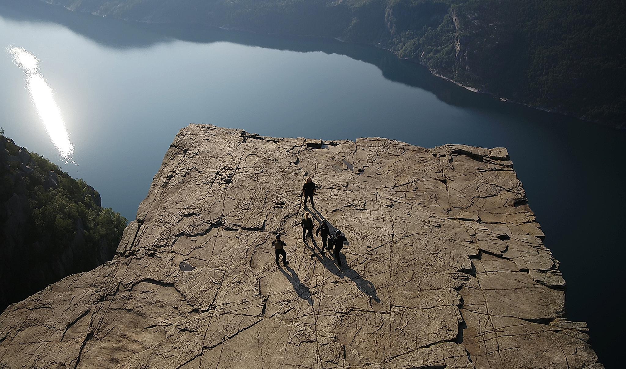 Mission: Preikestolen in Fjord Norway