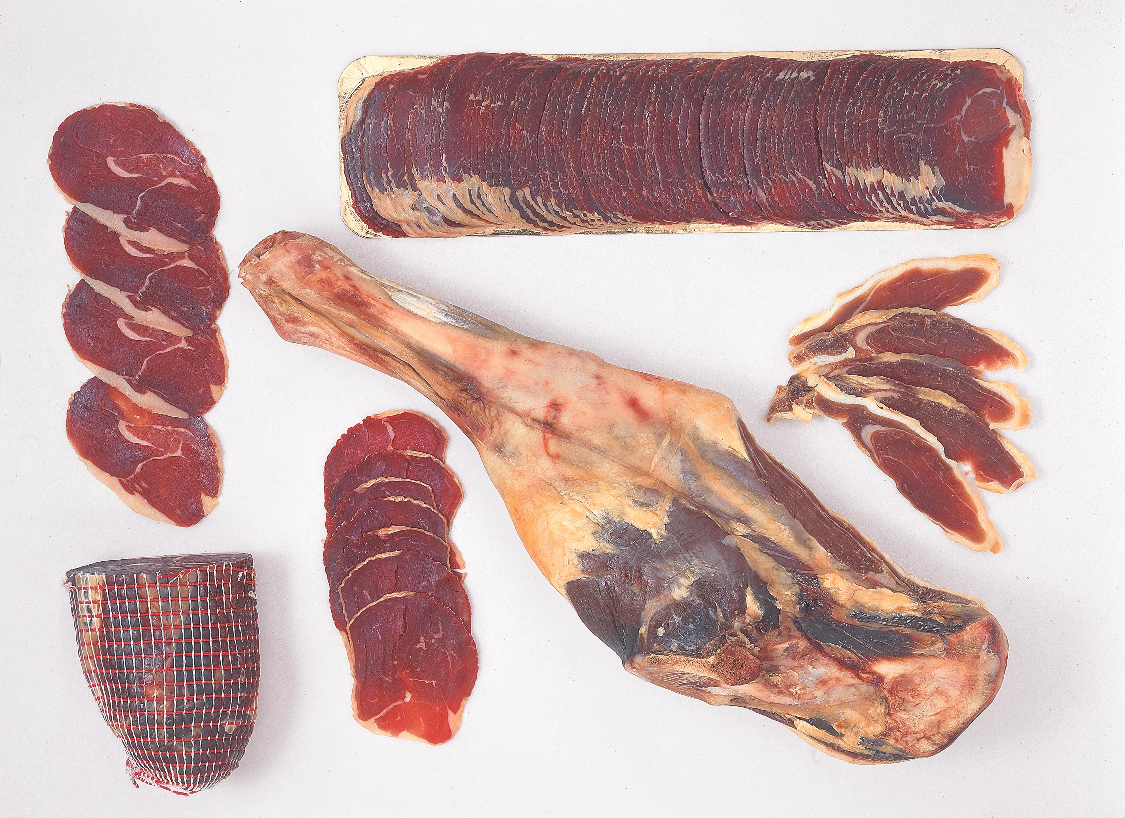 Fenalår in different forms