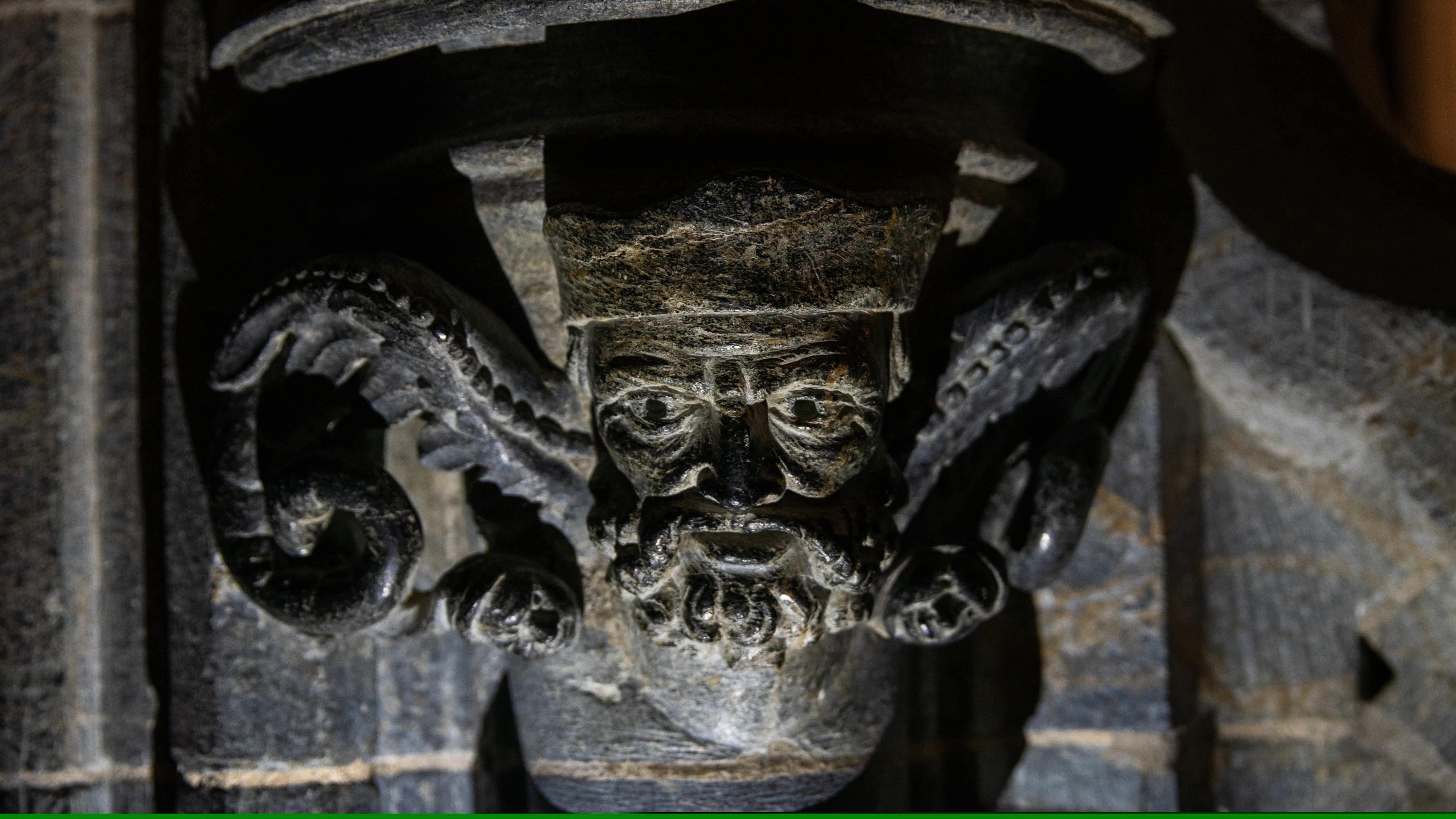 Sculptures in Nidarosdomen cathedral in Trondheim