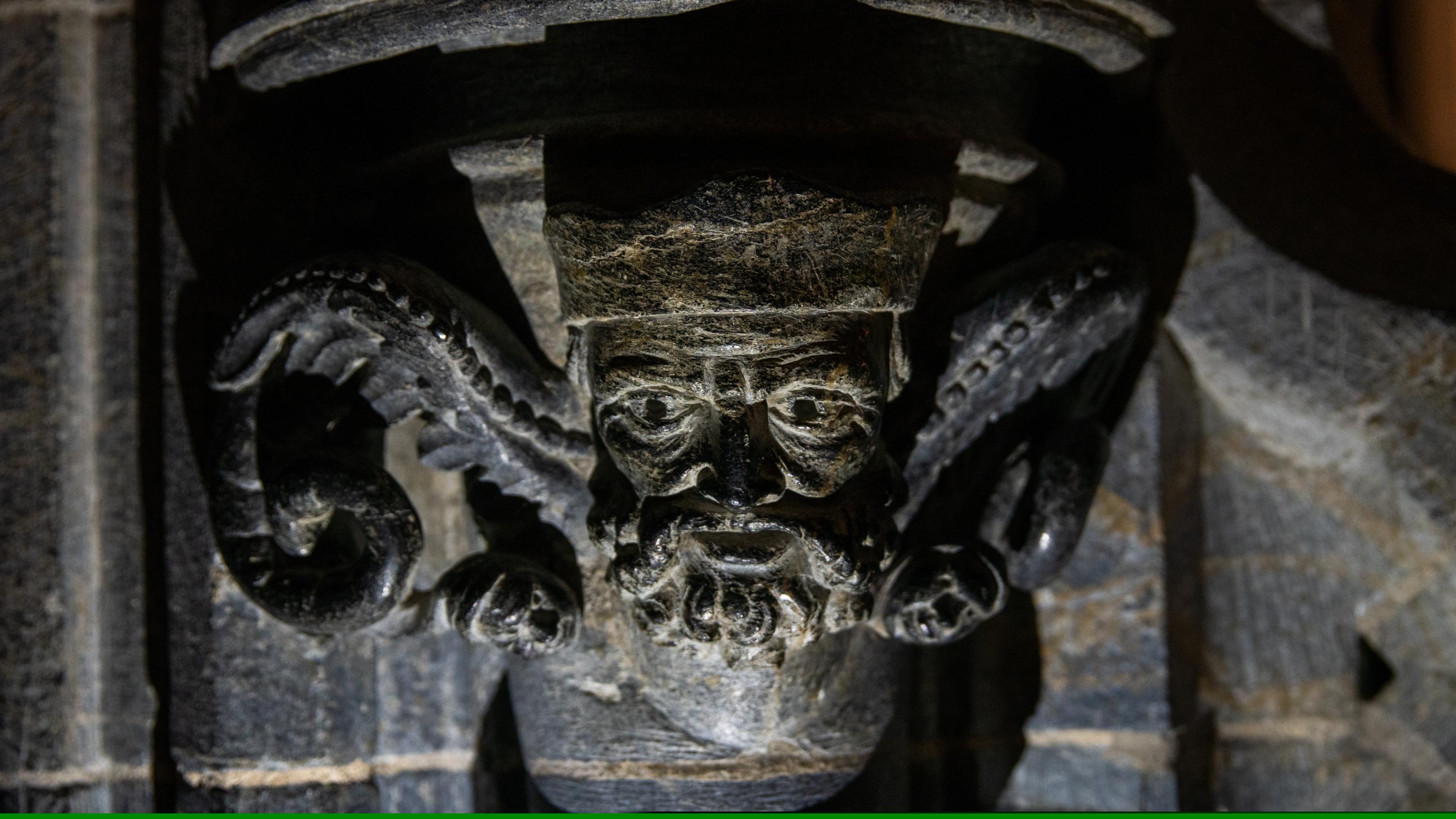 Sculptures in Nidarosdomen cathedral in Trondheim