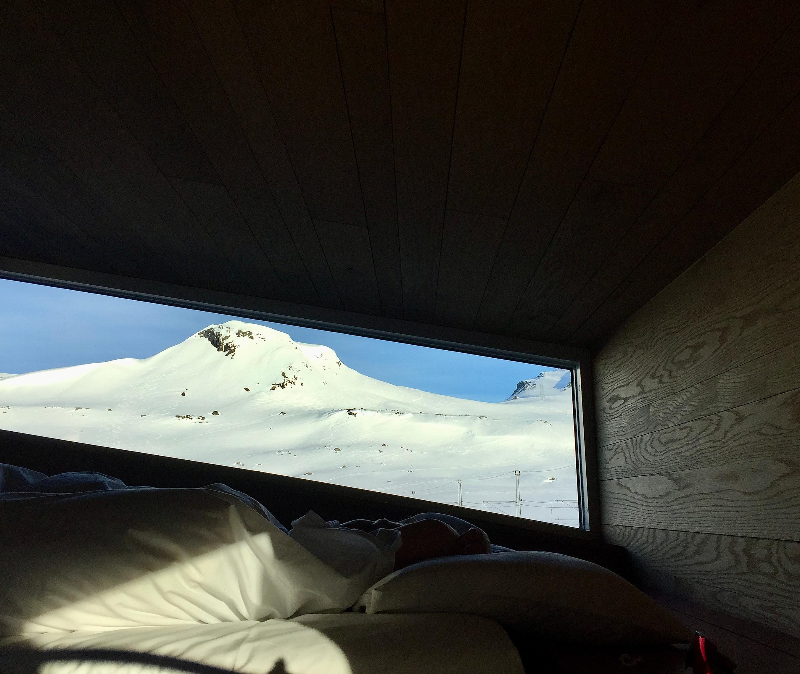 Person sleeping at a room with mountain view at Finse