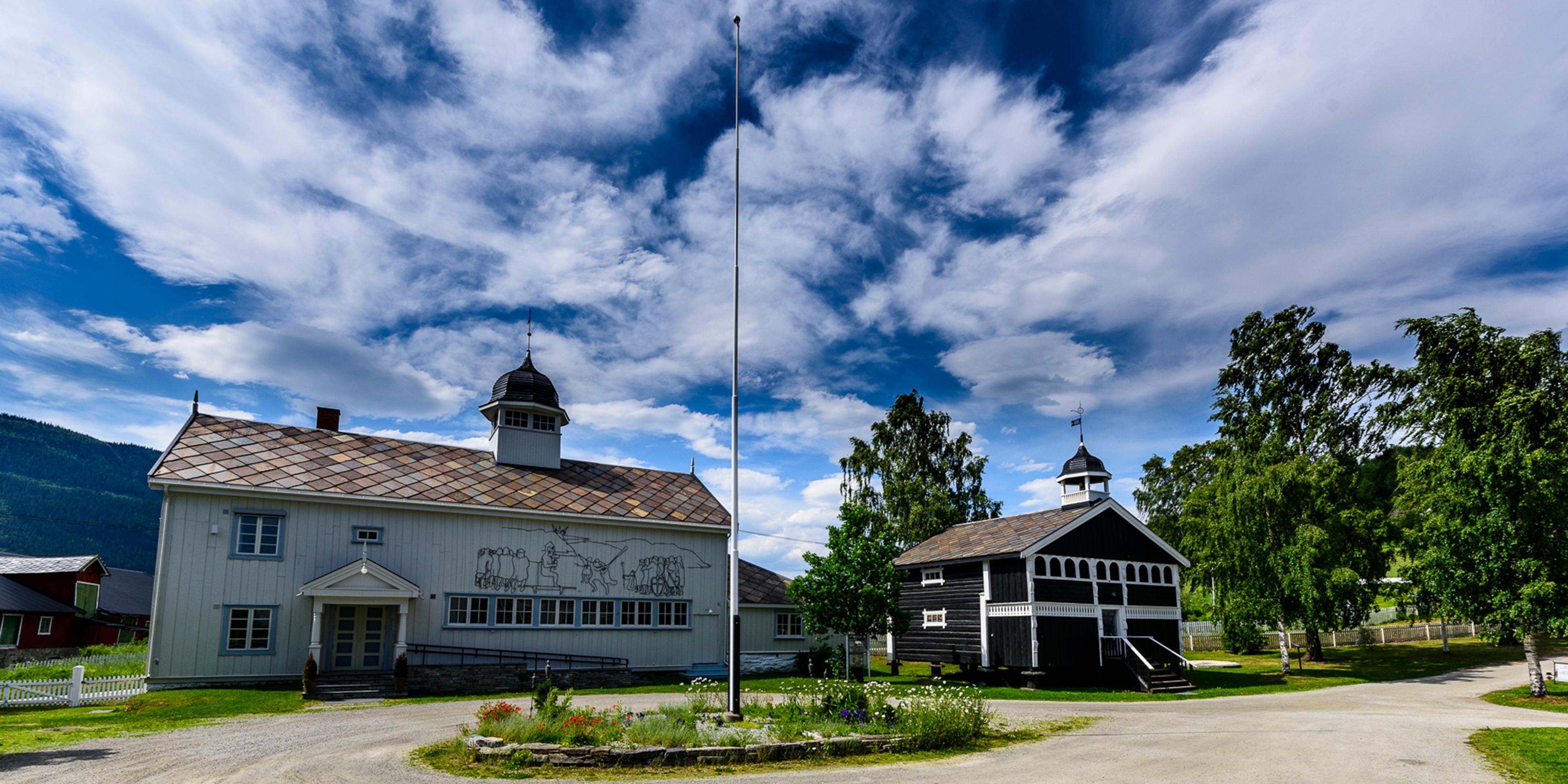 De oude boerderij Dale-Gudbrands gard in Hundorp in Gudbrandsdalen, Oost-Noorwegen