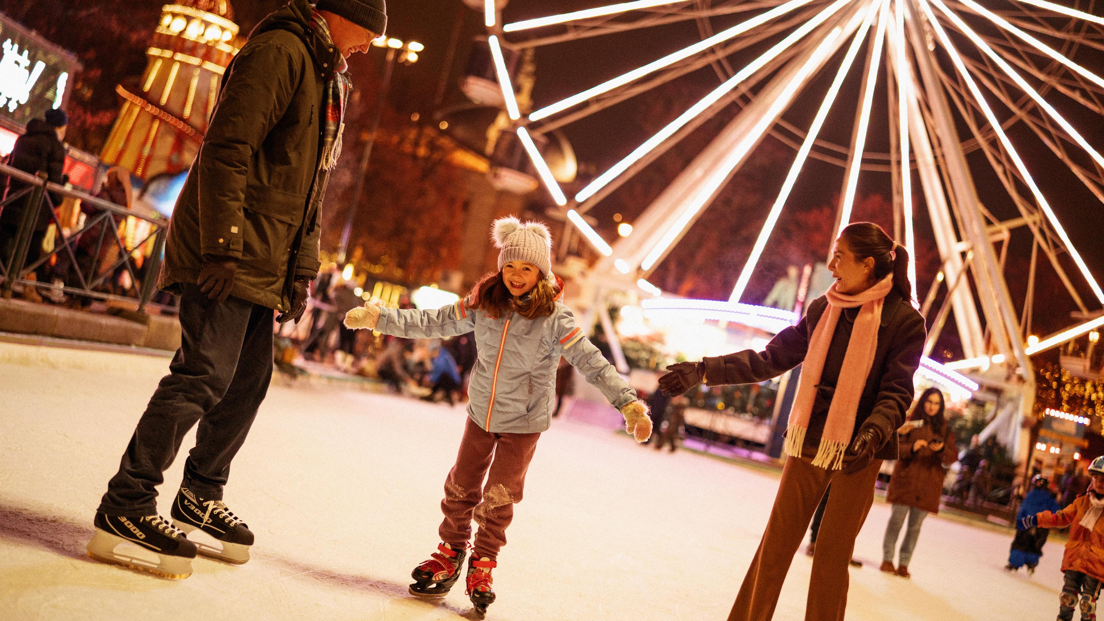 Oslo christmas market ice skating