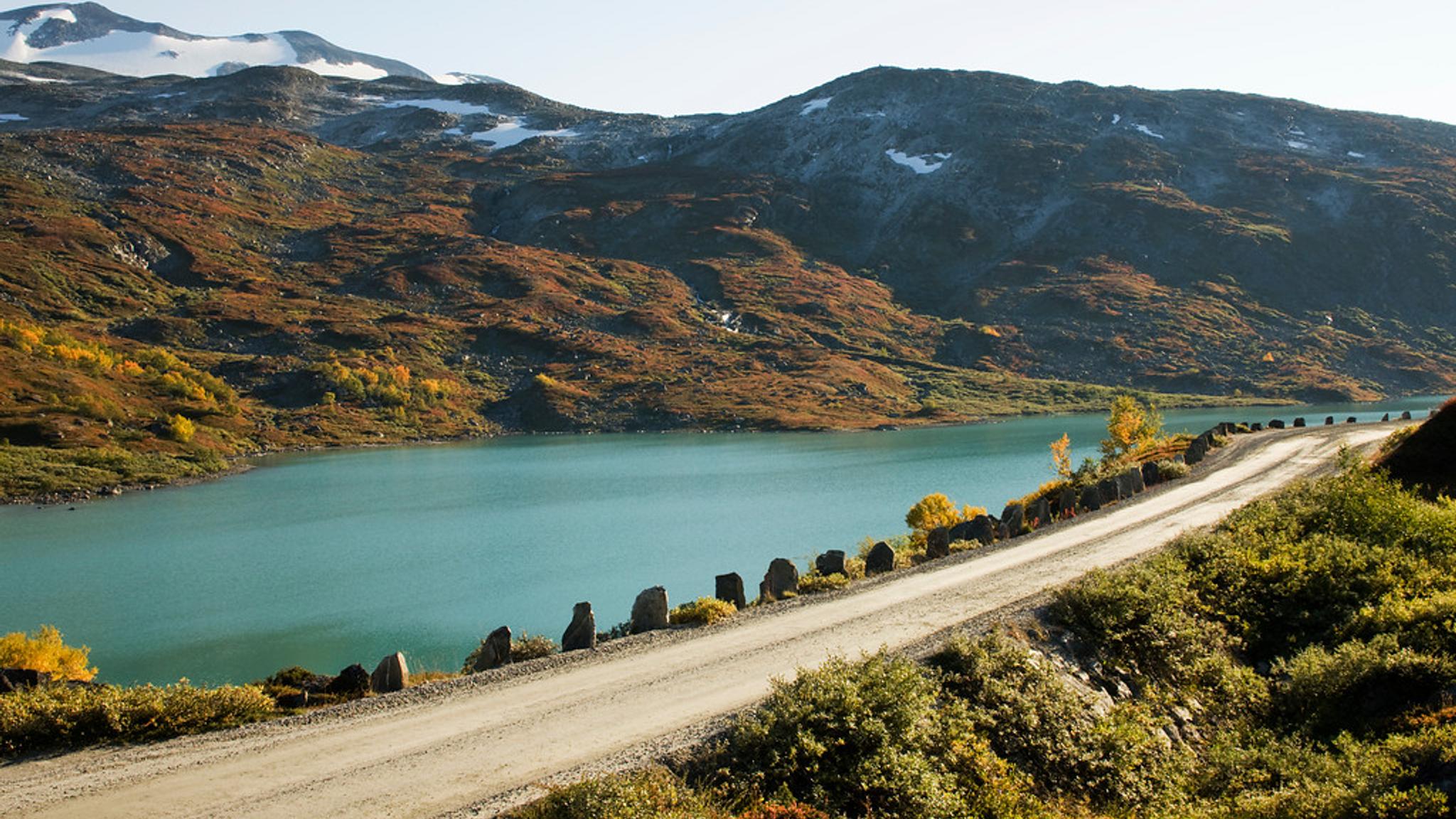 Heillstuguvatnet lake