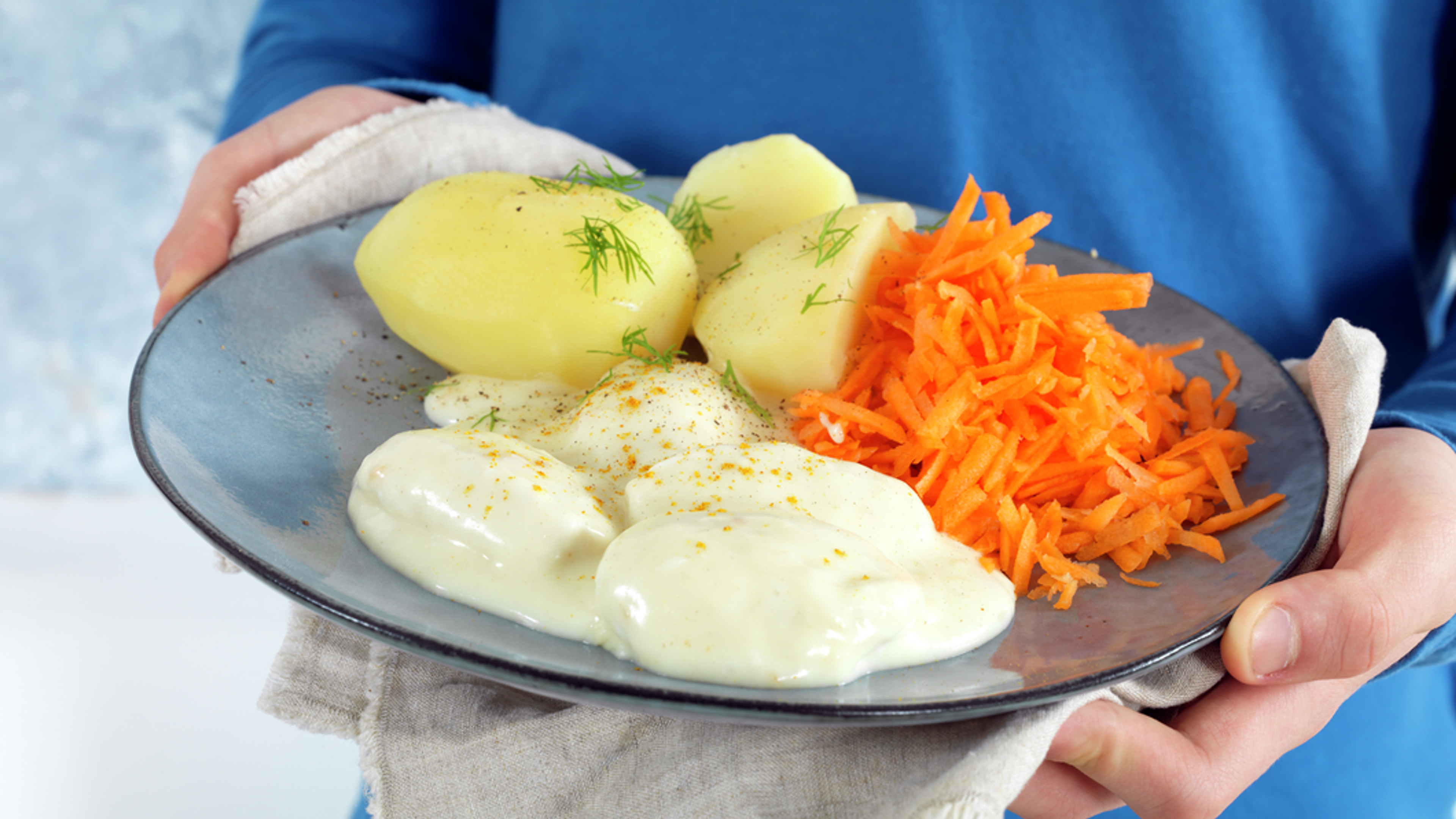 Fish balls in white sauce