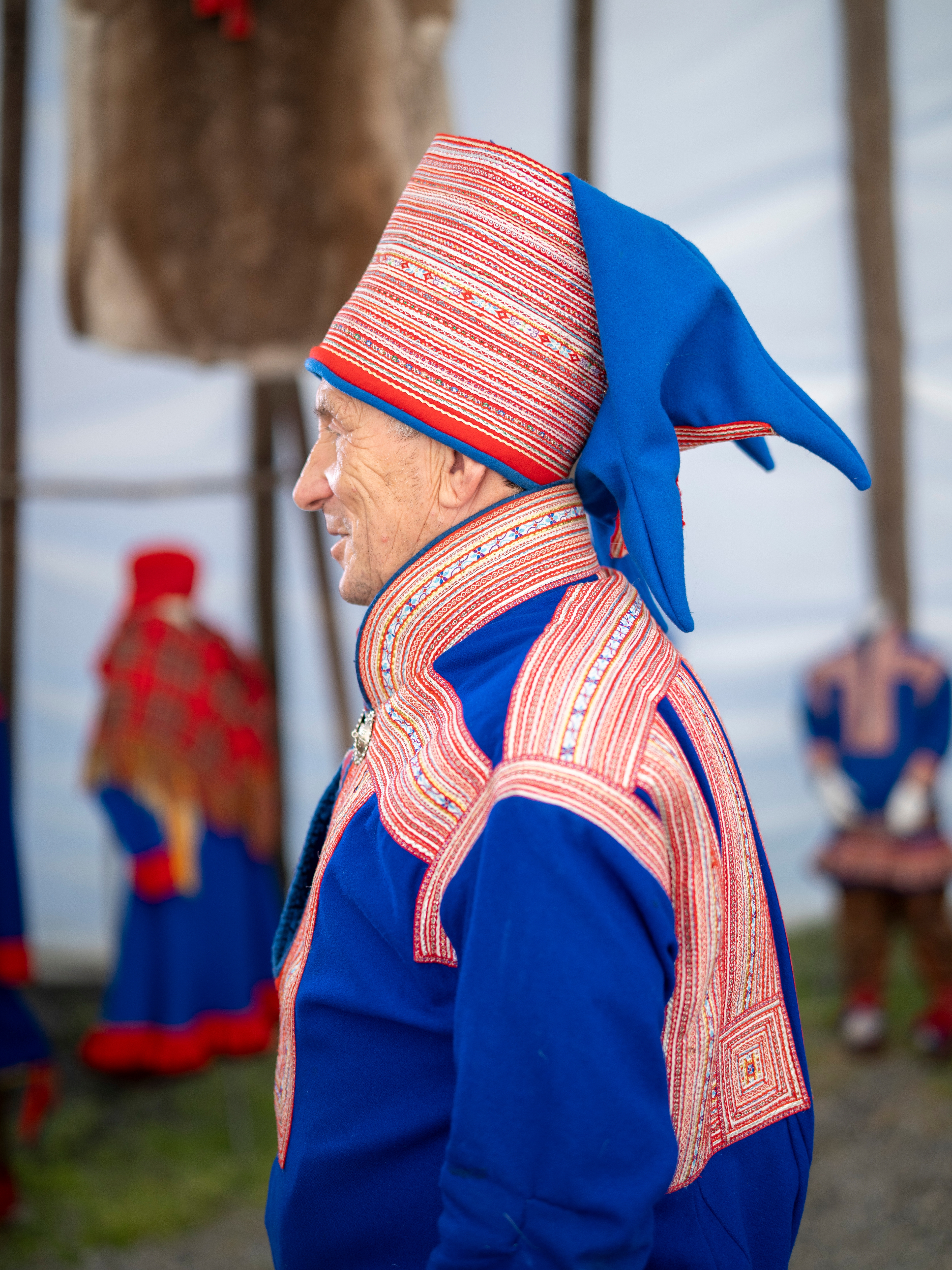 Nils-Henrik Sara in a Kautokeino-kofte