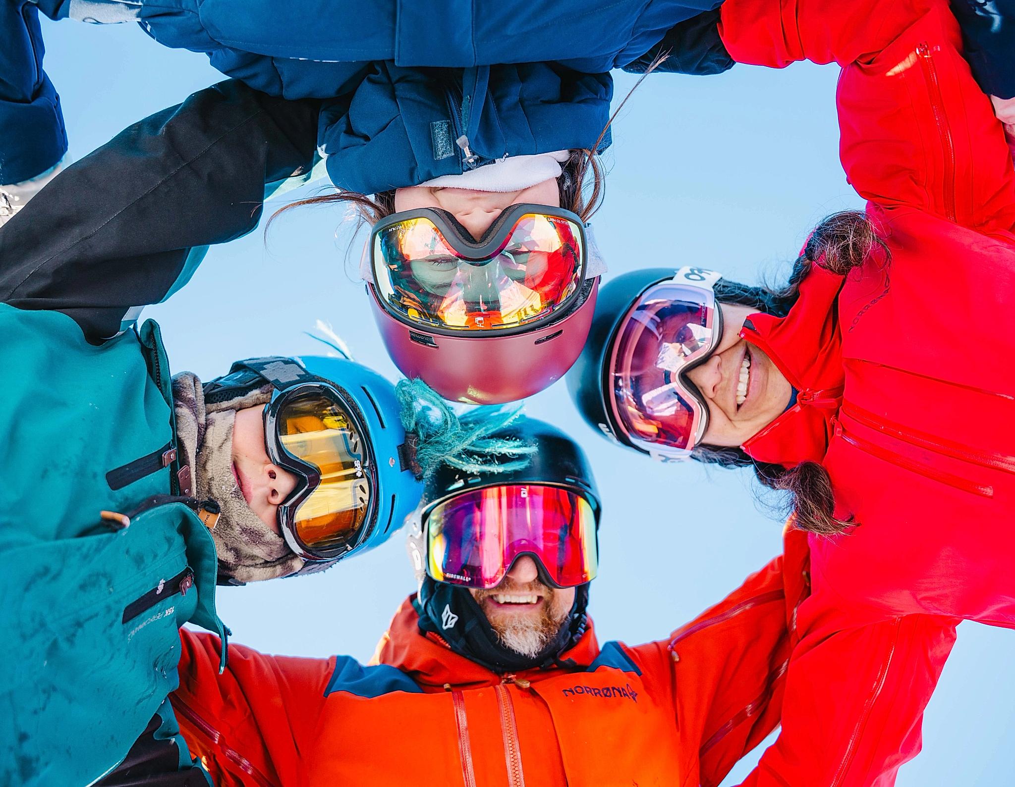 A family in the alpine slopes in Hemsedal