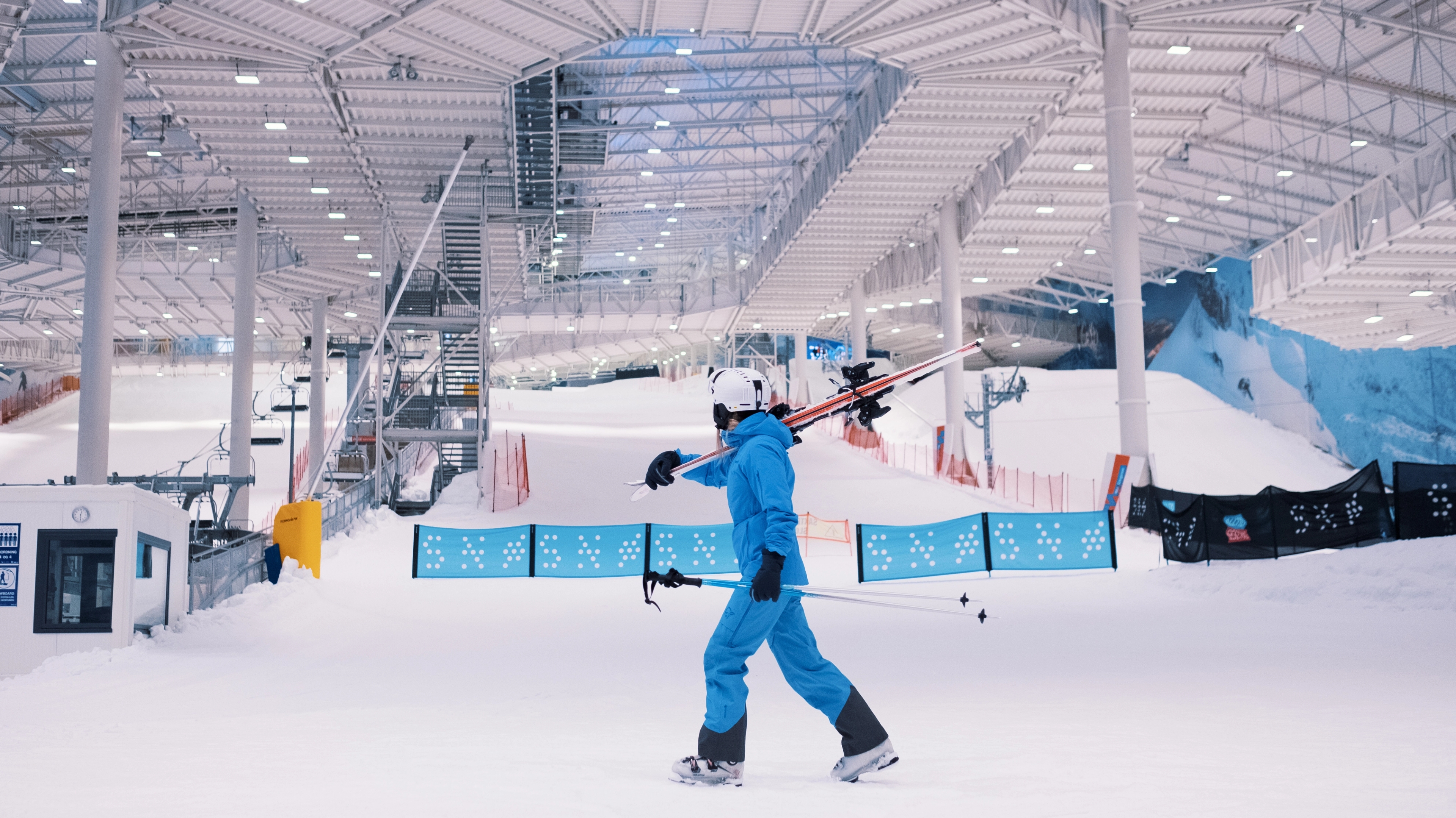 Indoor skiing at SNØ, Lørenskog, Eastern Norway