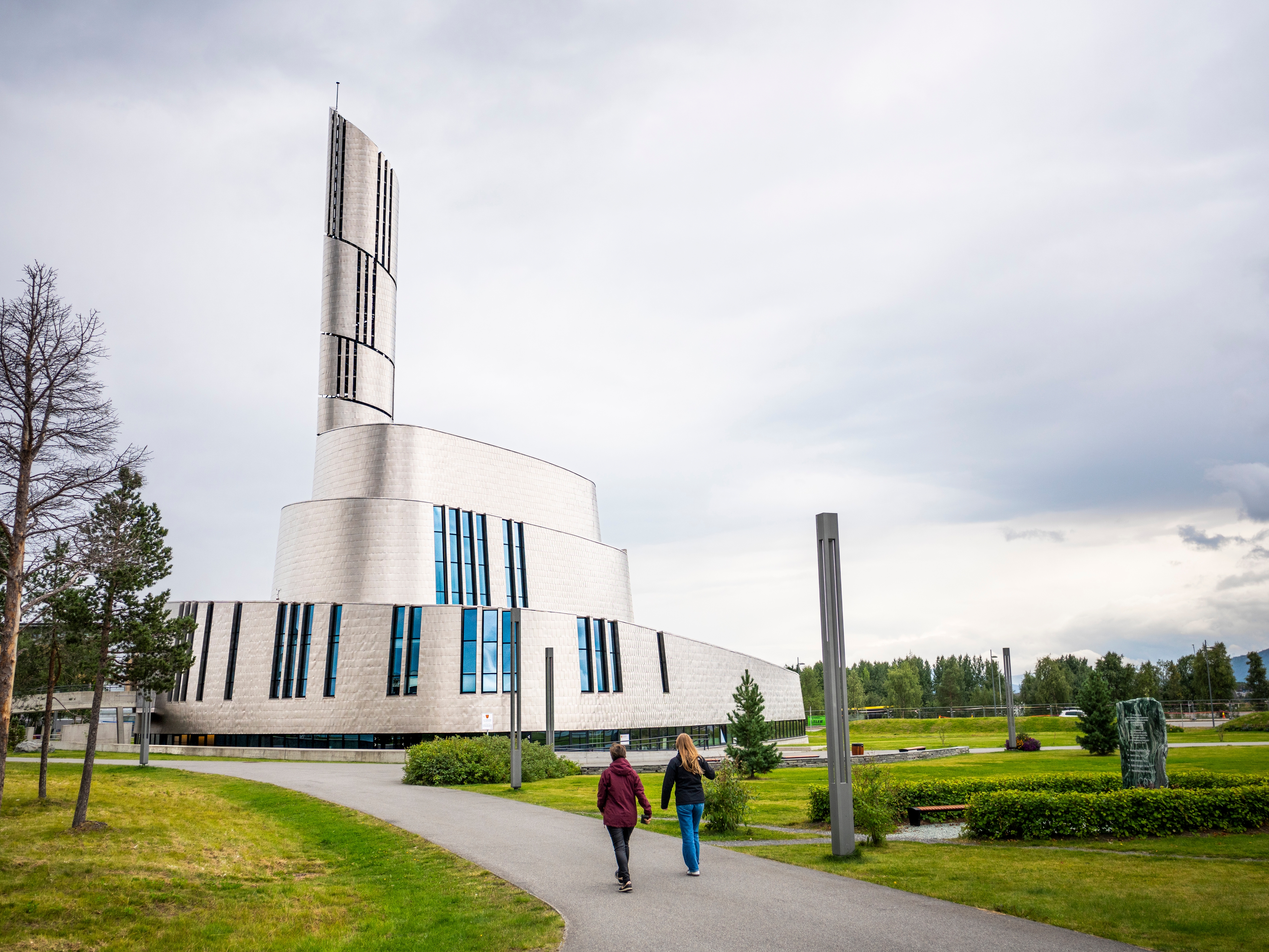 Tourists visiting Nordlyskatedralen in Alta