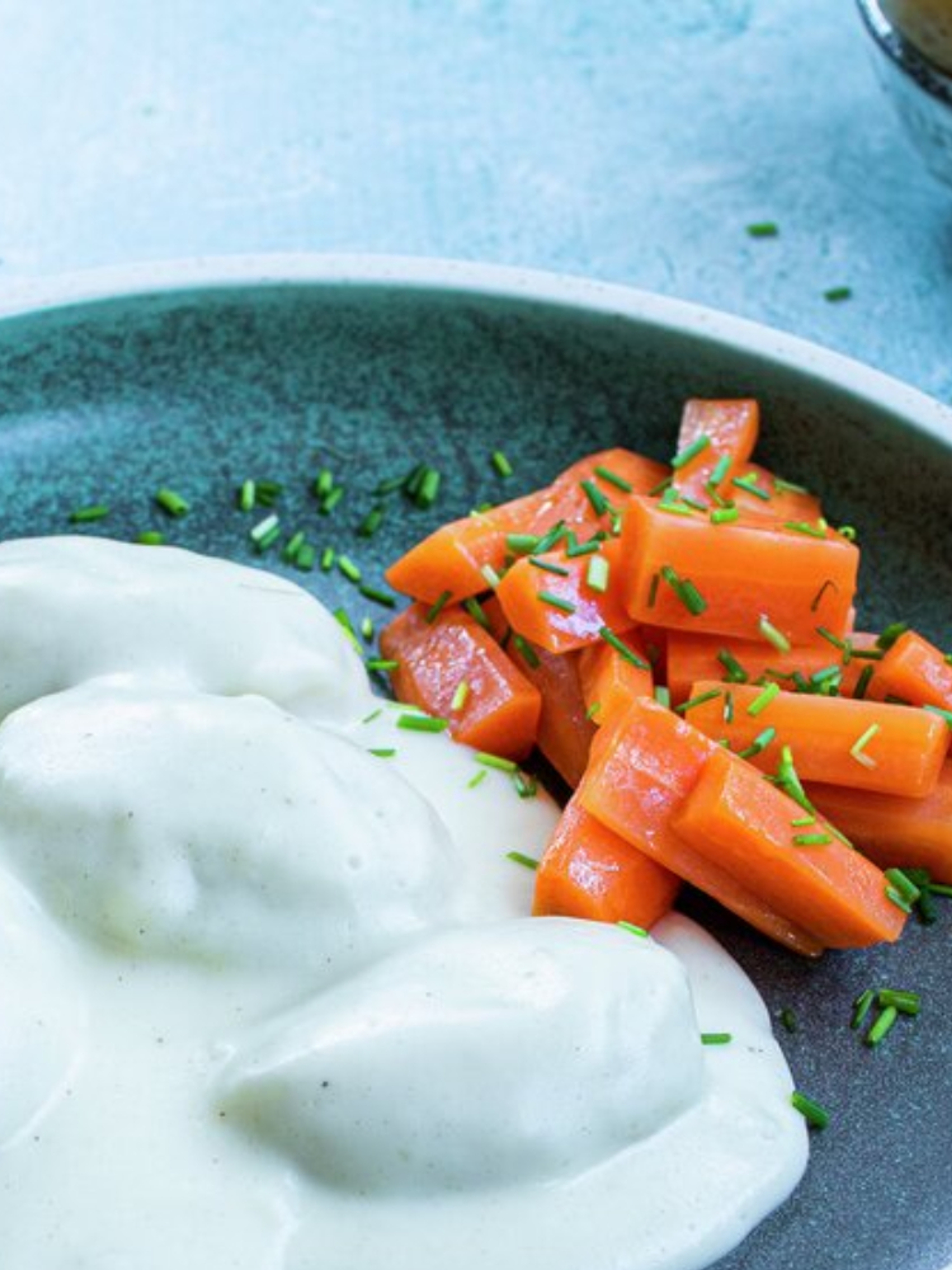 Fish balls in white sauce
