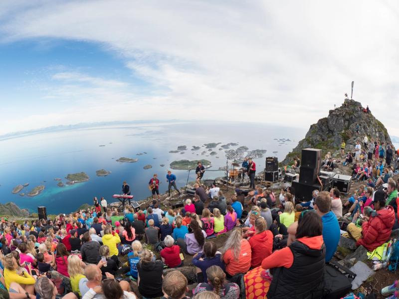 Outdoor concert at Festvågtinden in Lofoten