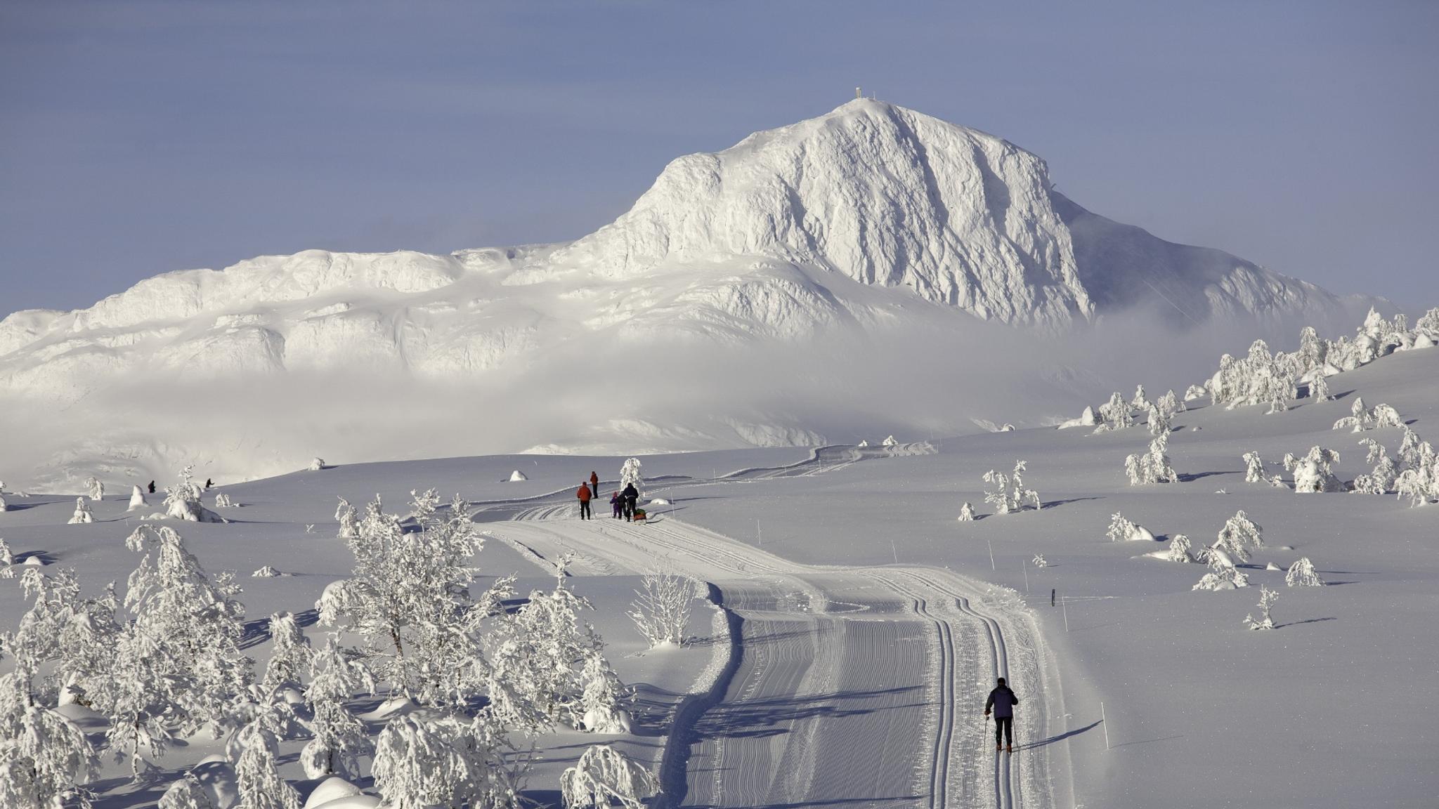 Cross country skiing at Beitostølen