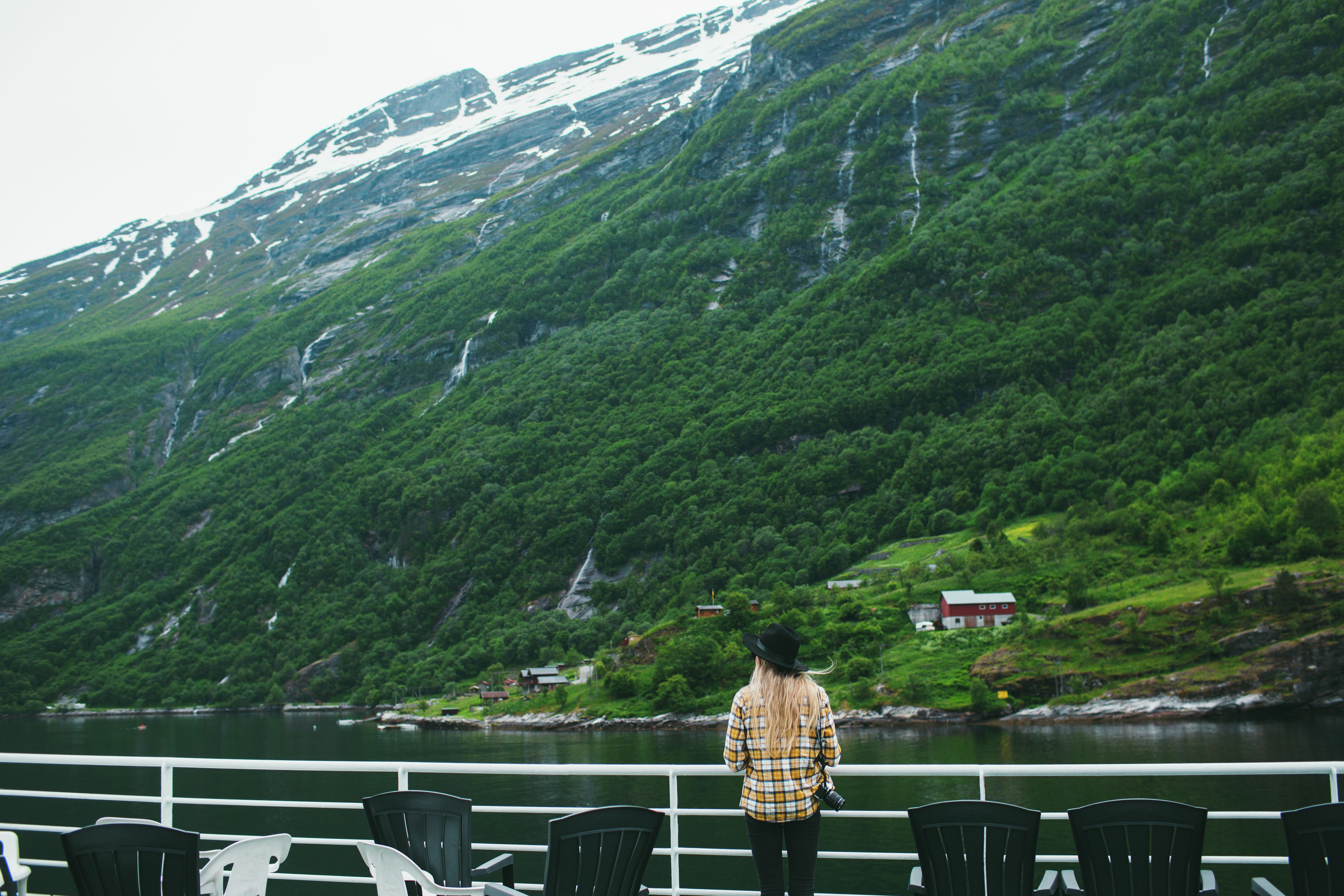 Ferry, Hellesylt, Geirangerfjord