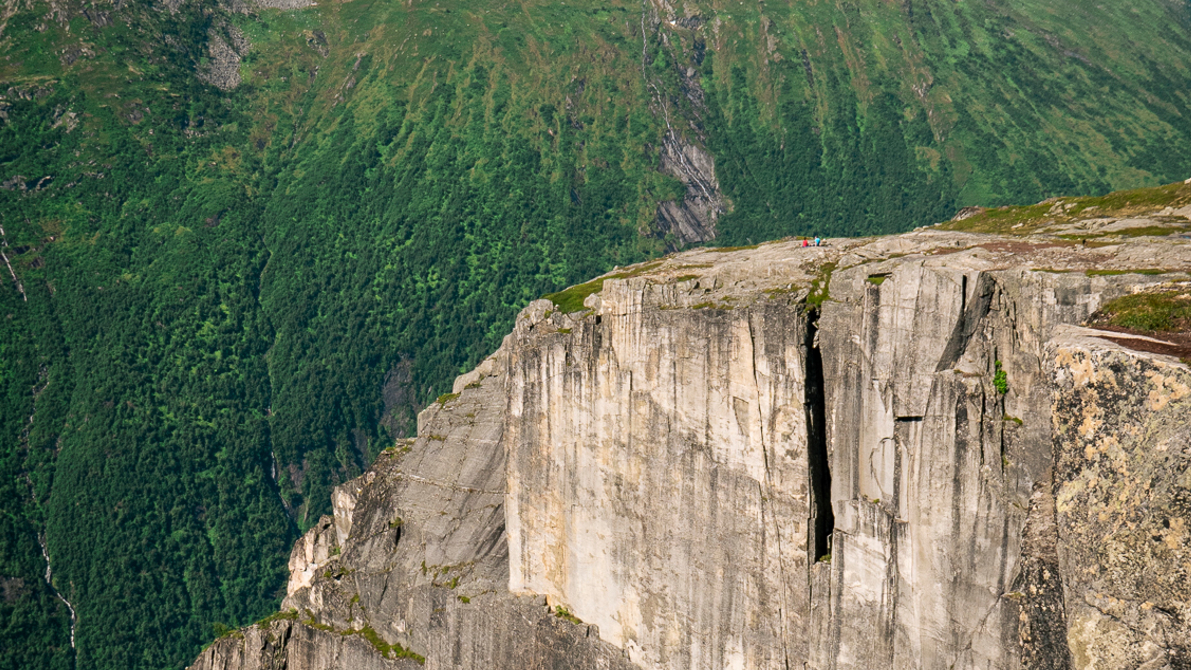 The mountain Ekkertind in Sunndal