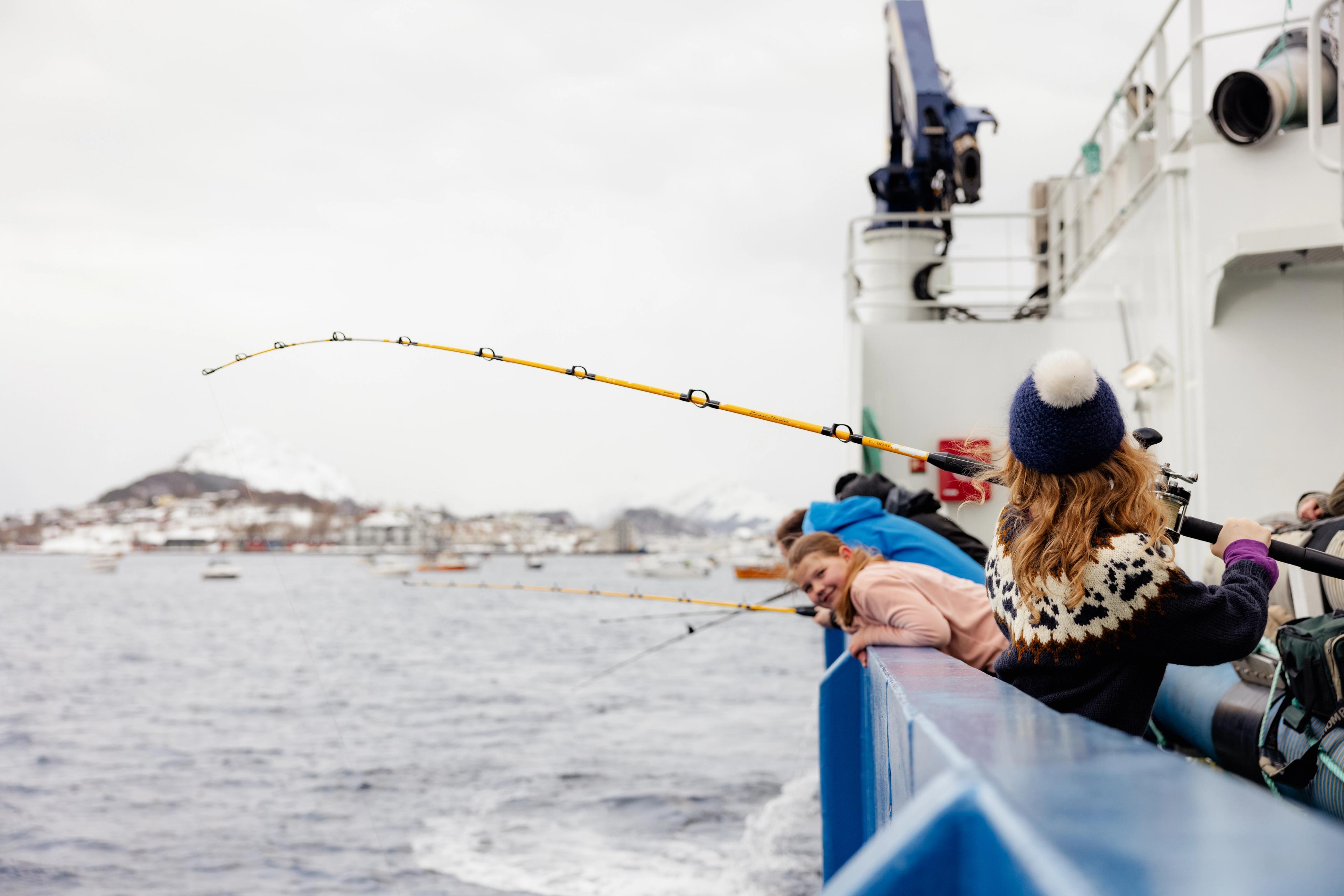 Kids fishing during the Borgund fishery in Ålesund