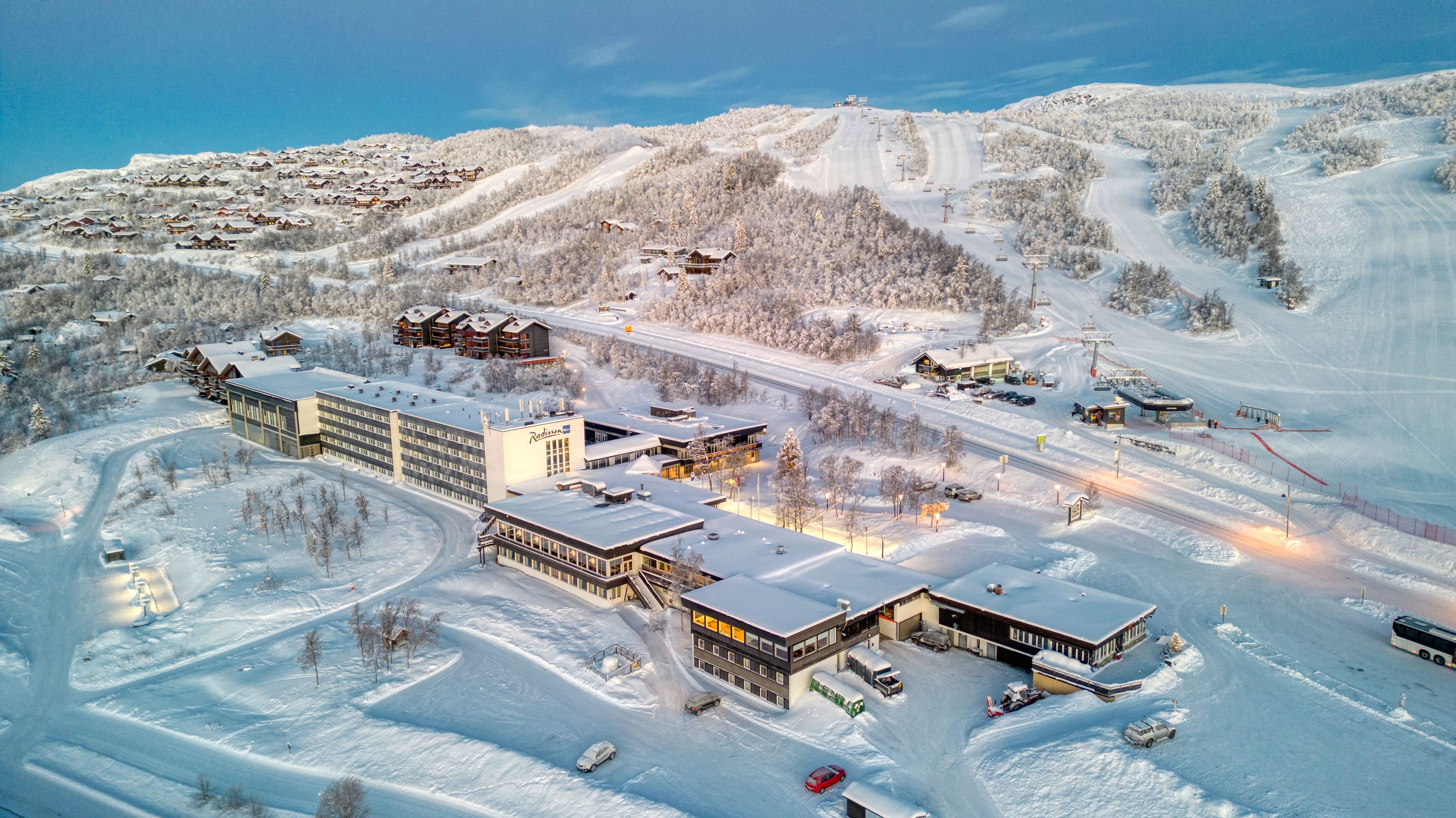 Radisson Blu Mountain Resort in winter, Beitostølen