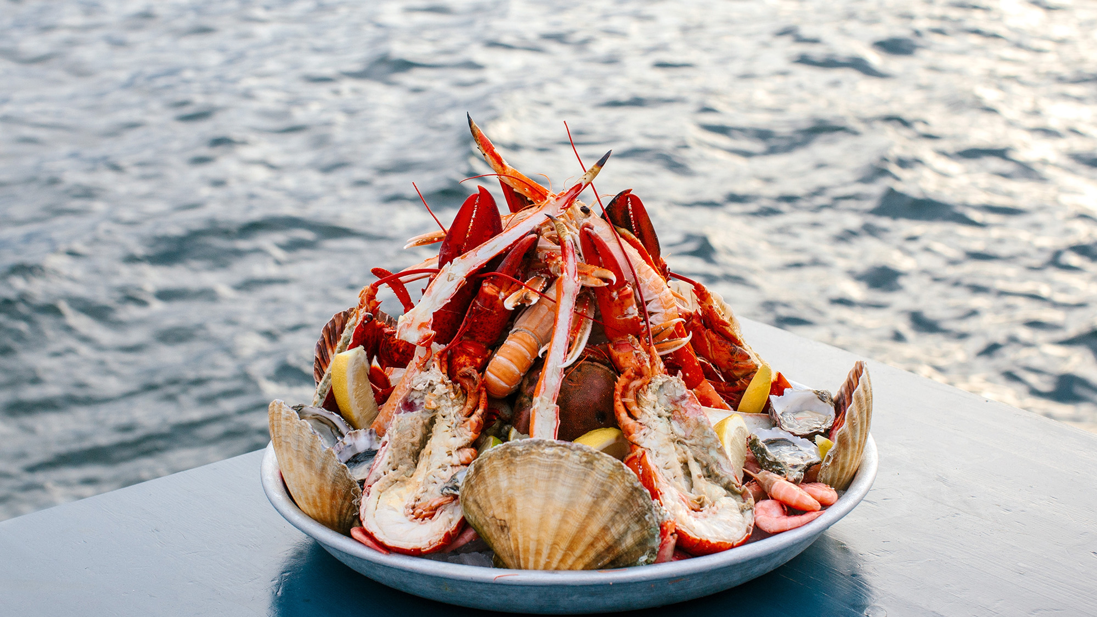 First-class Norwegian seafood on a platter