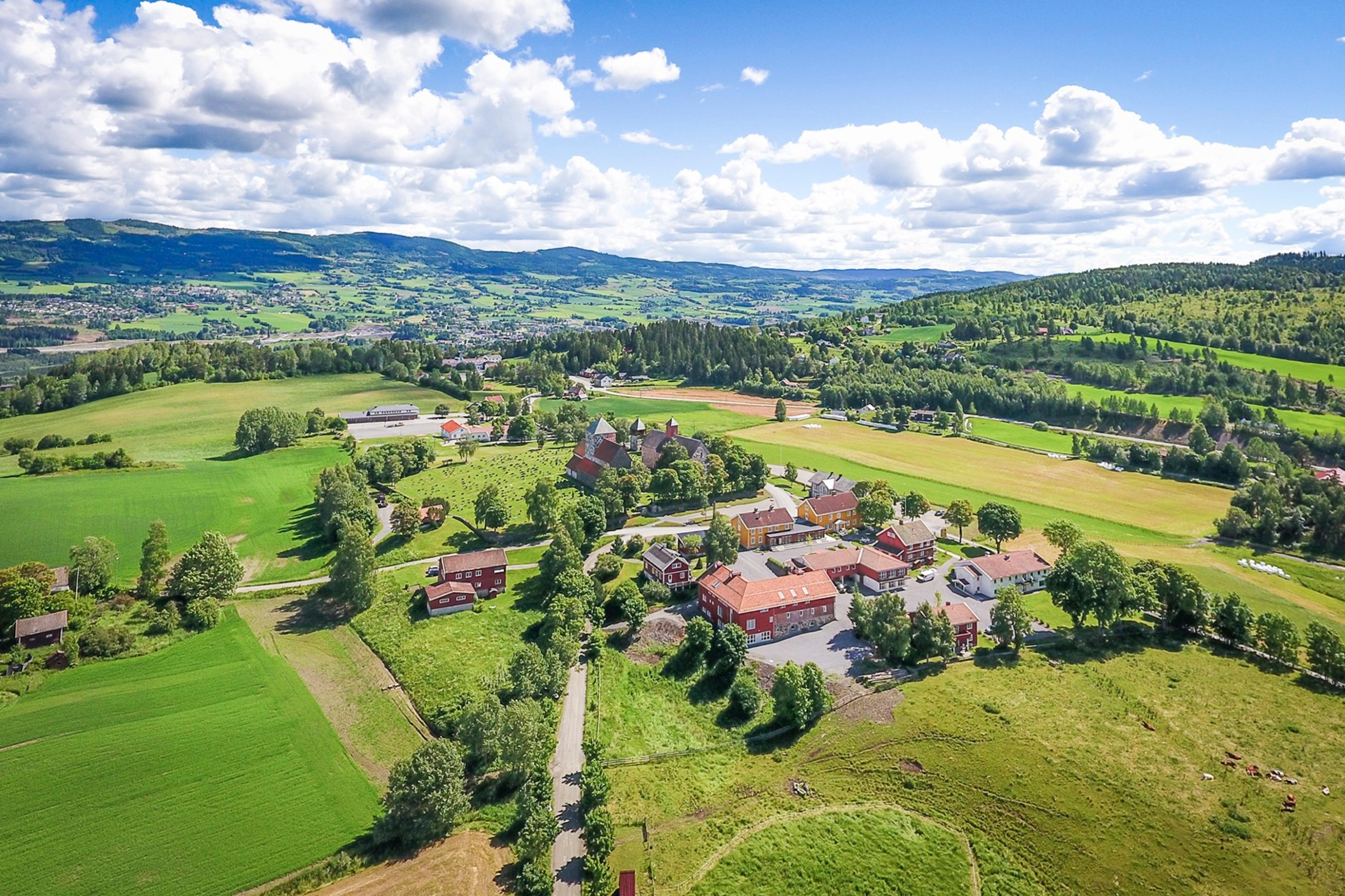 Overview of Granavollen, Eastern Norway