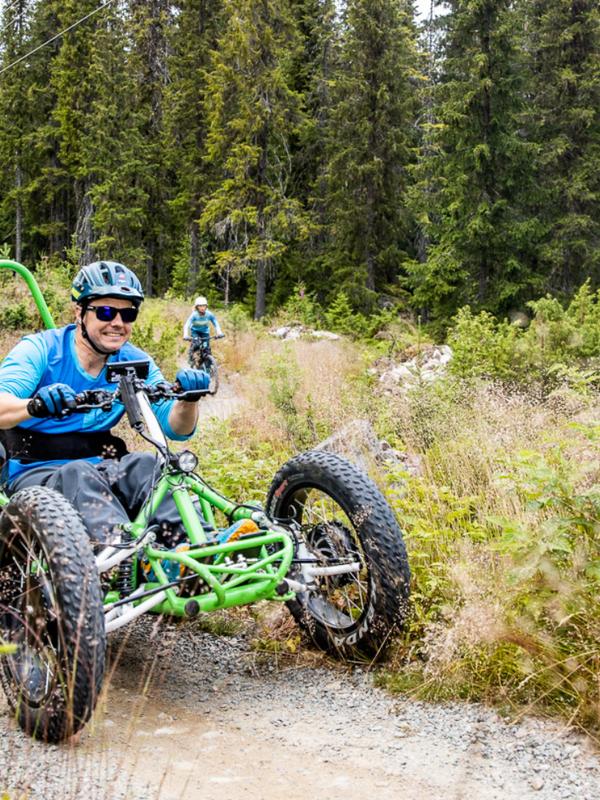 Sigurd Groven with Exoquad in the Gullia trails in Trysil