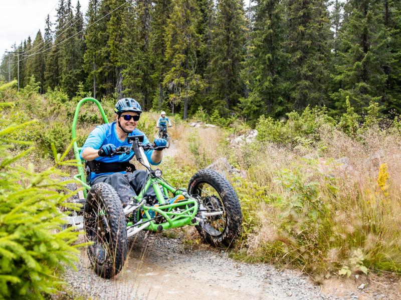 Sigurd Groven with Exoquad in the Gullia trails in Trysil