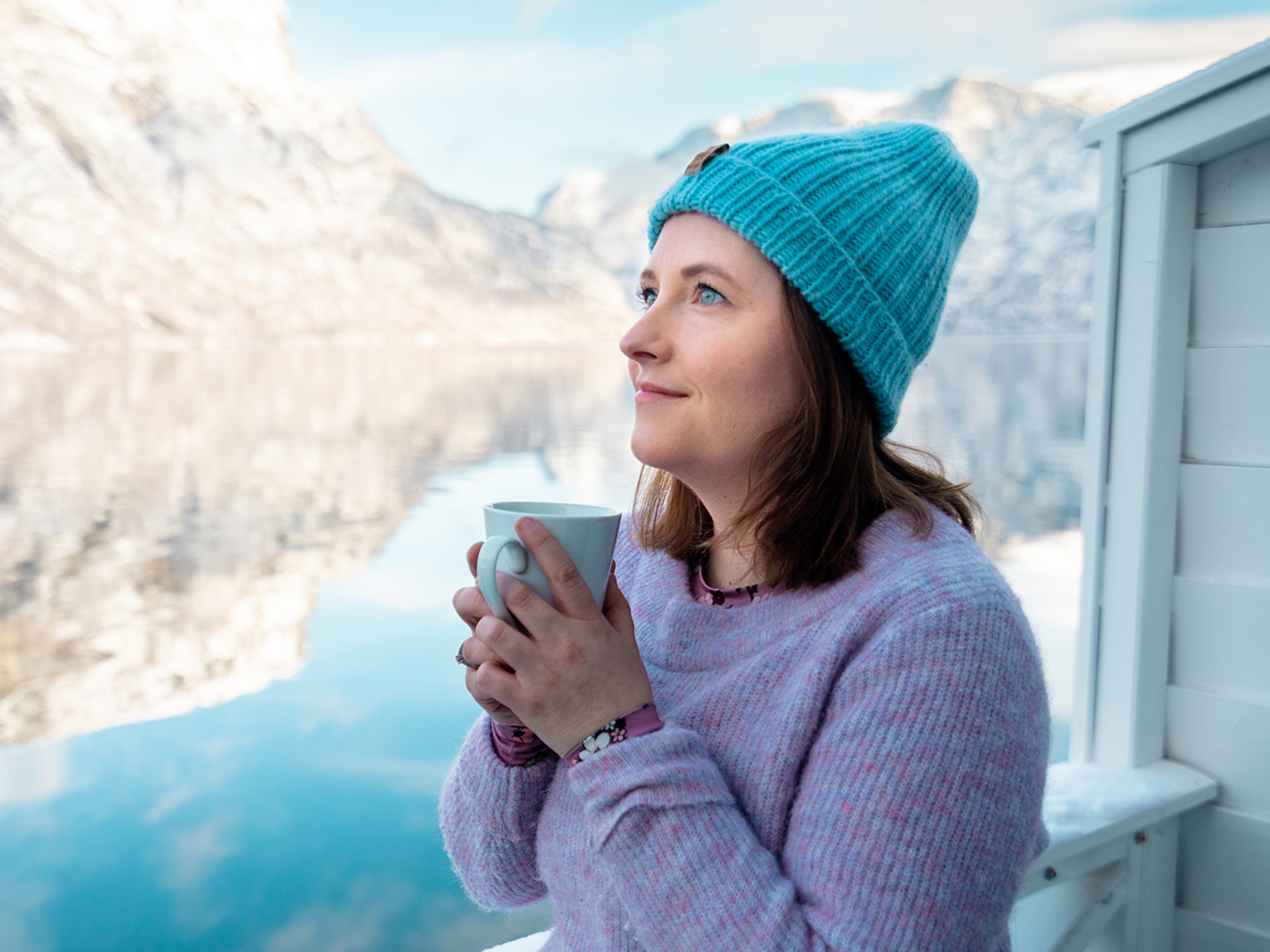 Women in front of Vangsgaarden Guesthouse in Aurlandsfjorden.