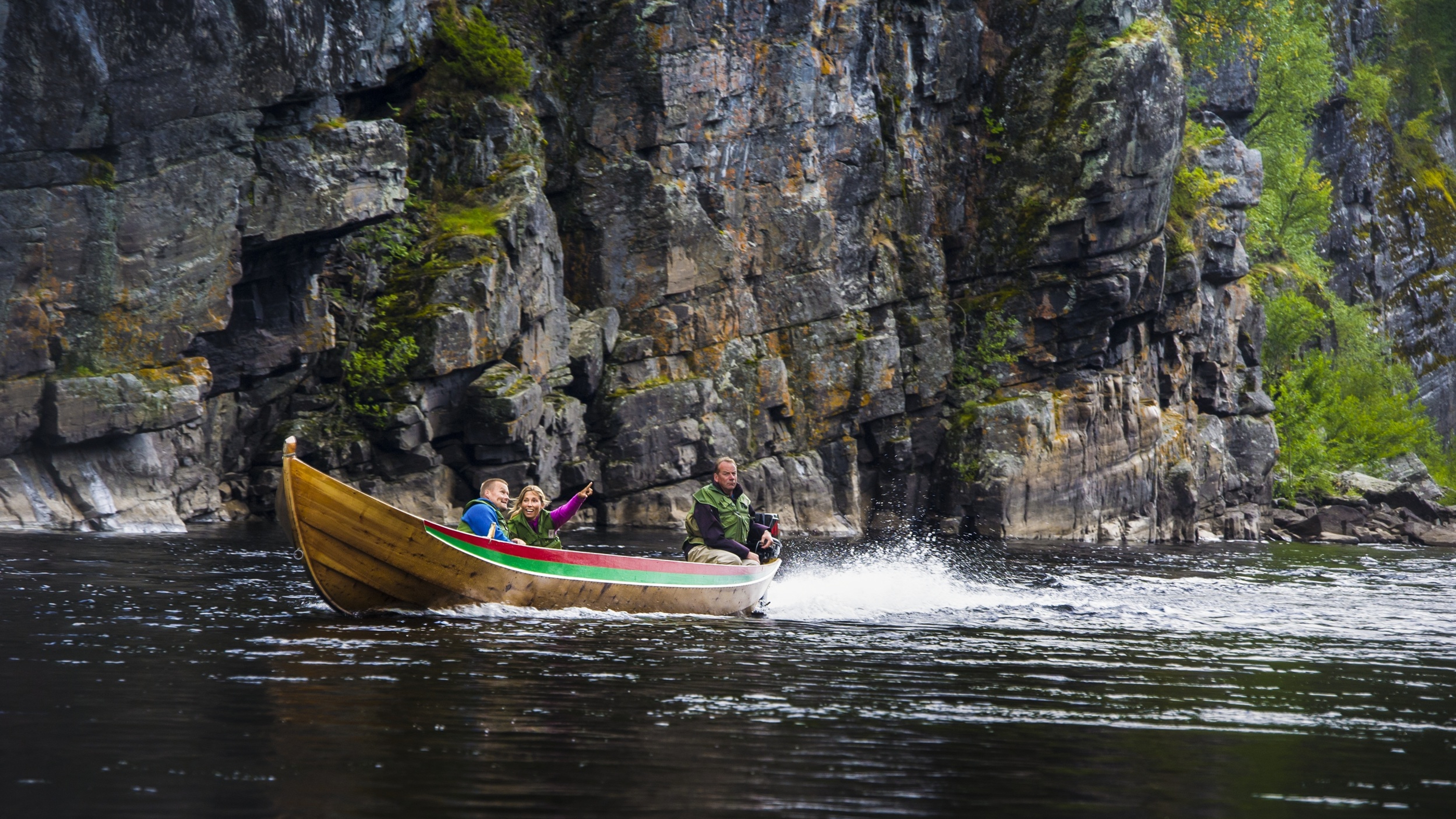 River safari, Alta River
