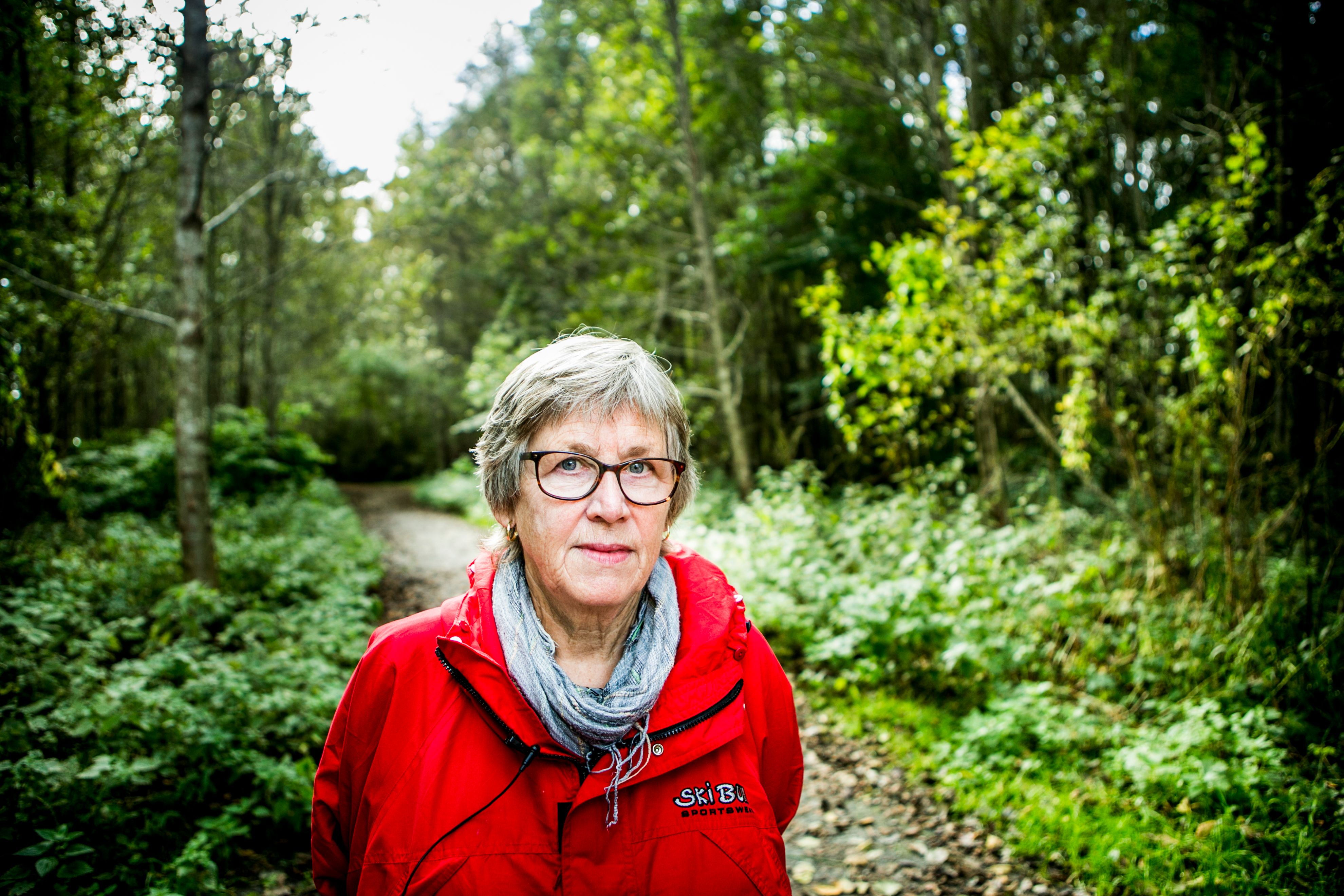 Bilde av Eva Madsen i skogen i Moss