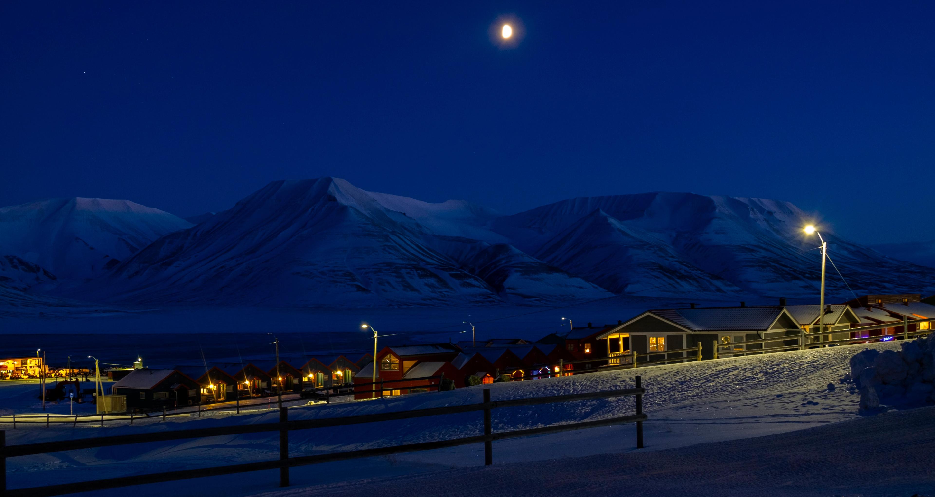 The town of Longyearbyen during the blue hour.