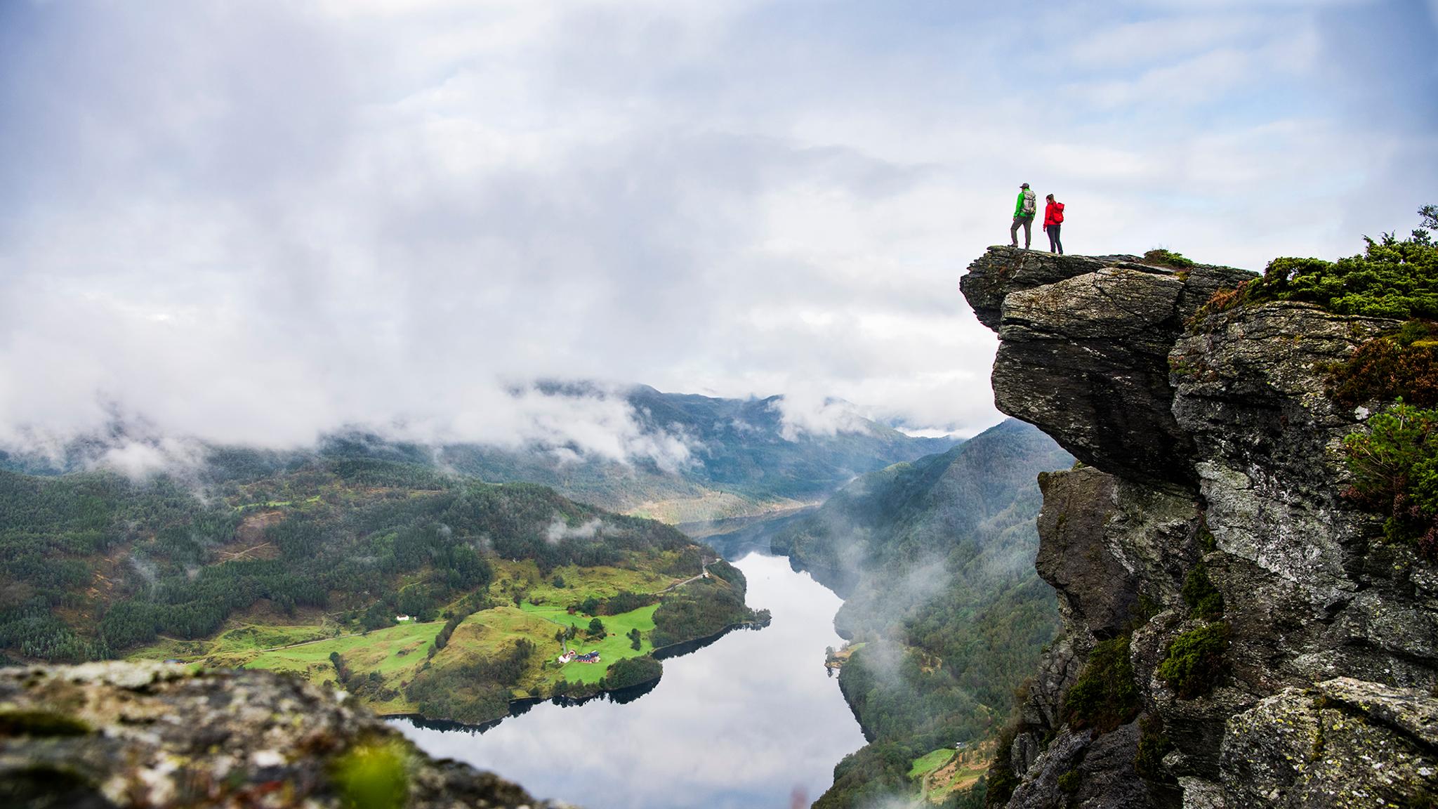 Hikers on Himakånå in Haugalandet, one of the top hikes in Fjord Norway