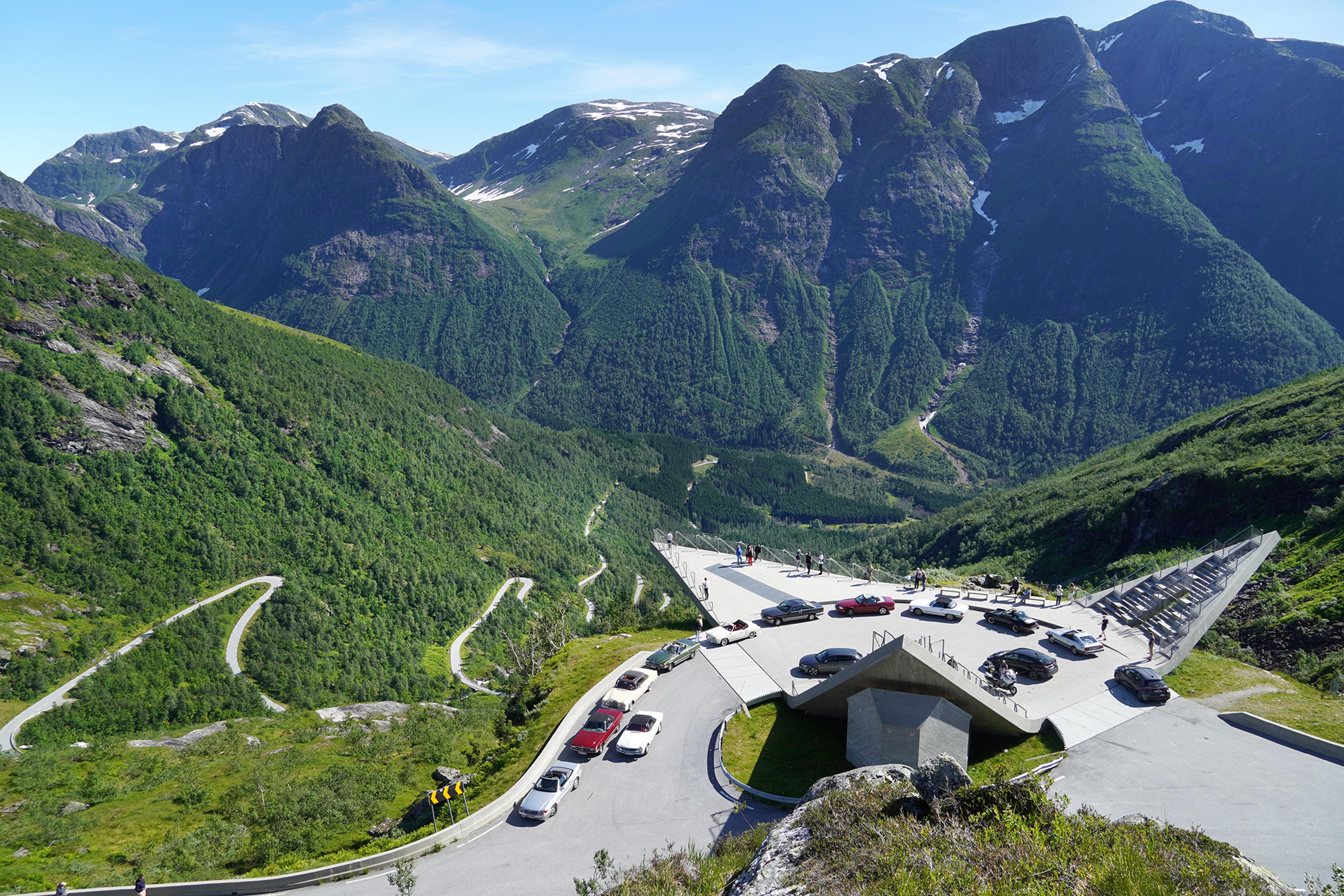 Utsikten viewpoint scenic route Gaularfjell