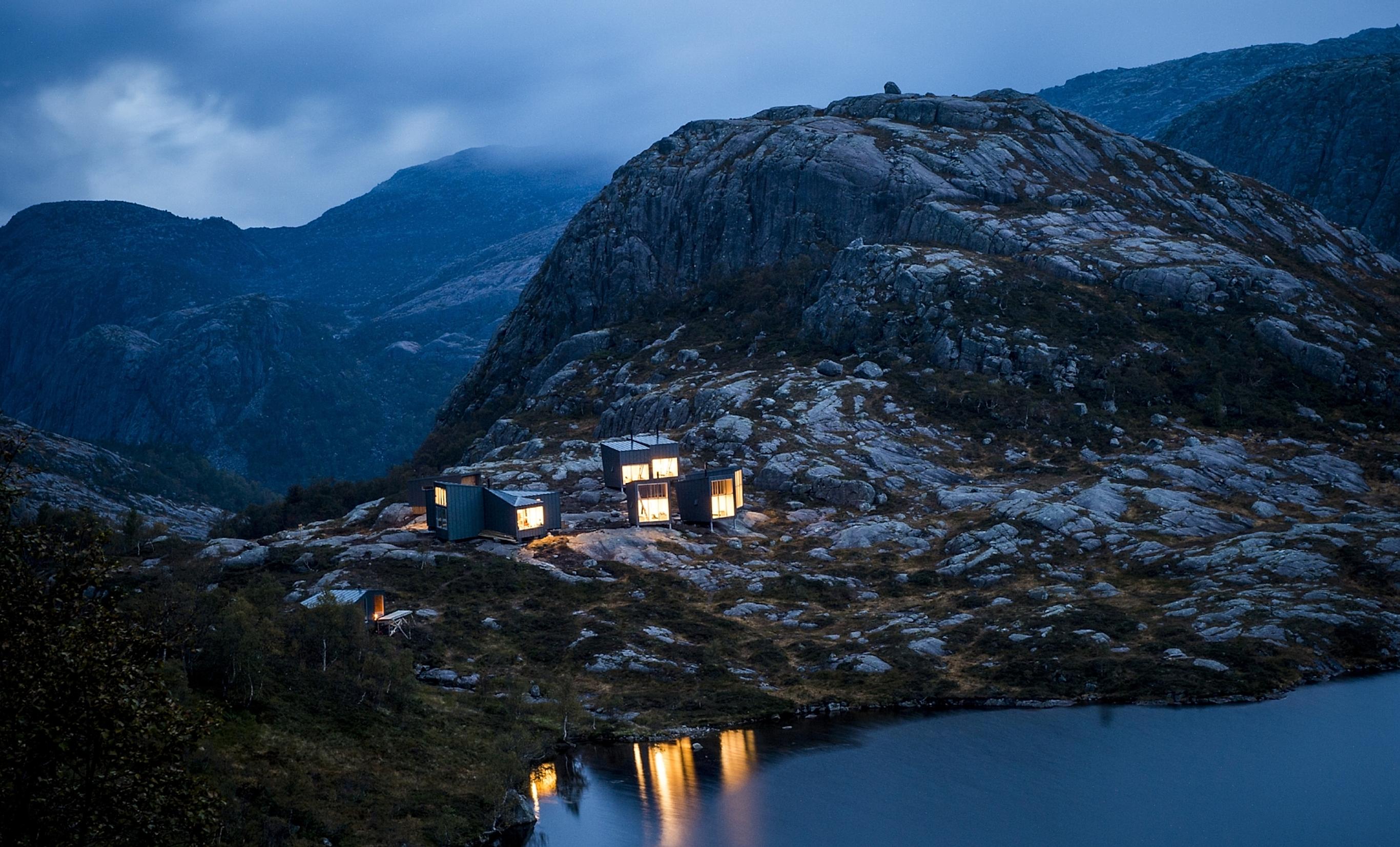 Skåpet fjellhytte, en av Norges råflotte designerhytter