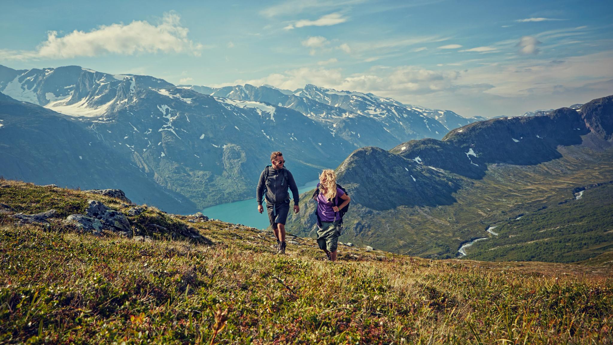 Plan your trip to Eastern Norway and go hiking in Jotunheimen
