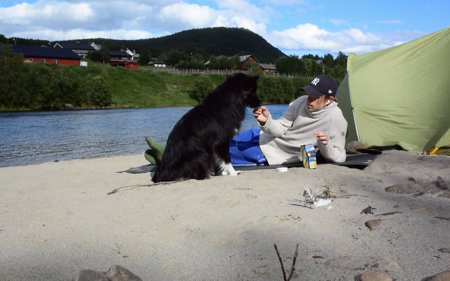 Lunchbreak when crossing Norway from east to west