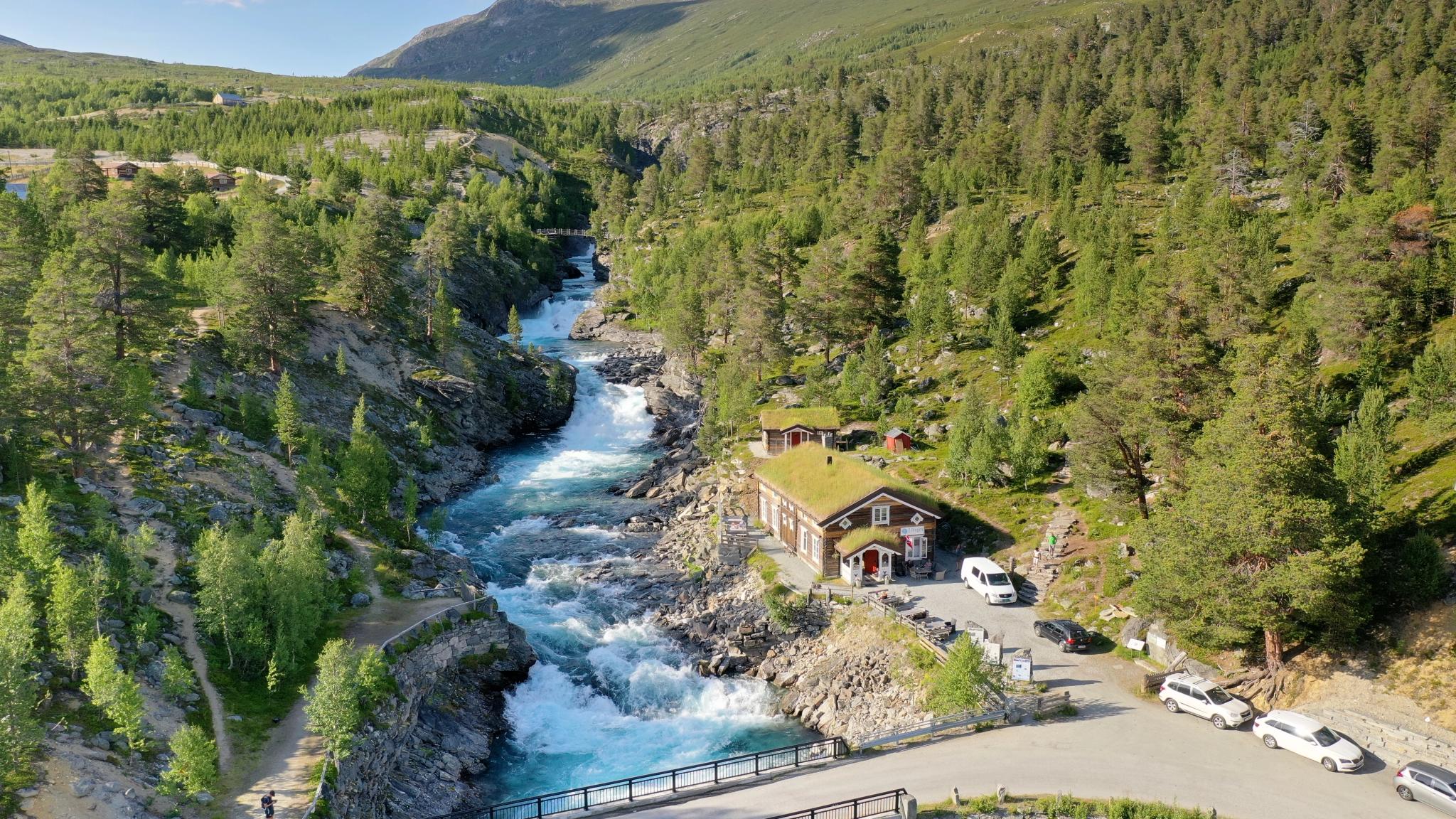Overview image of Billingen seterpensjonat mountain farm in Jotunheimen, Eastern Norway