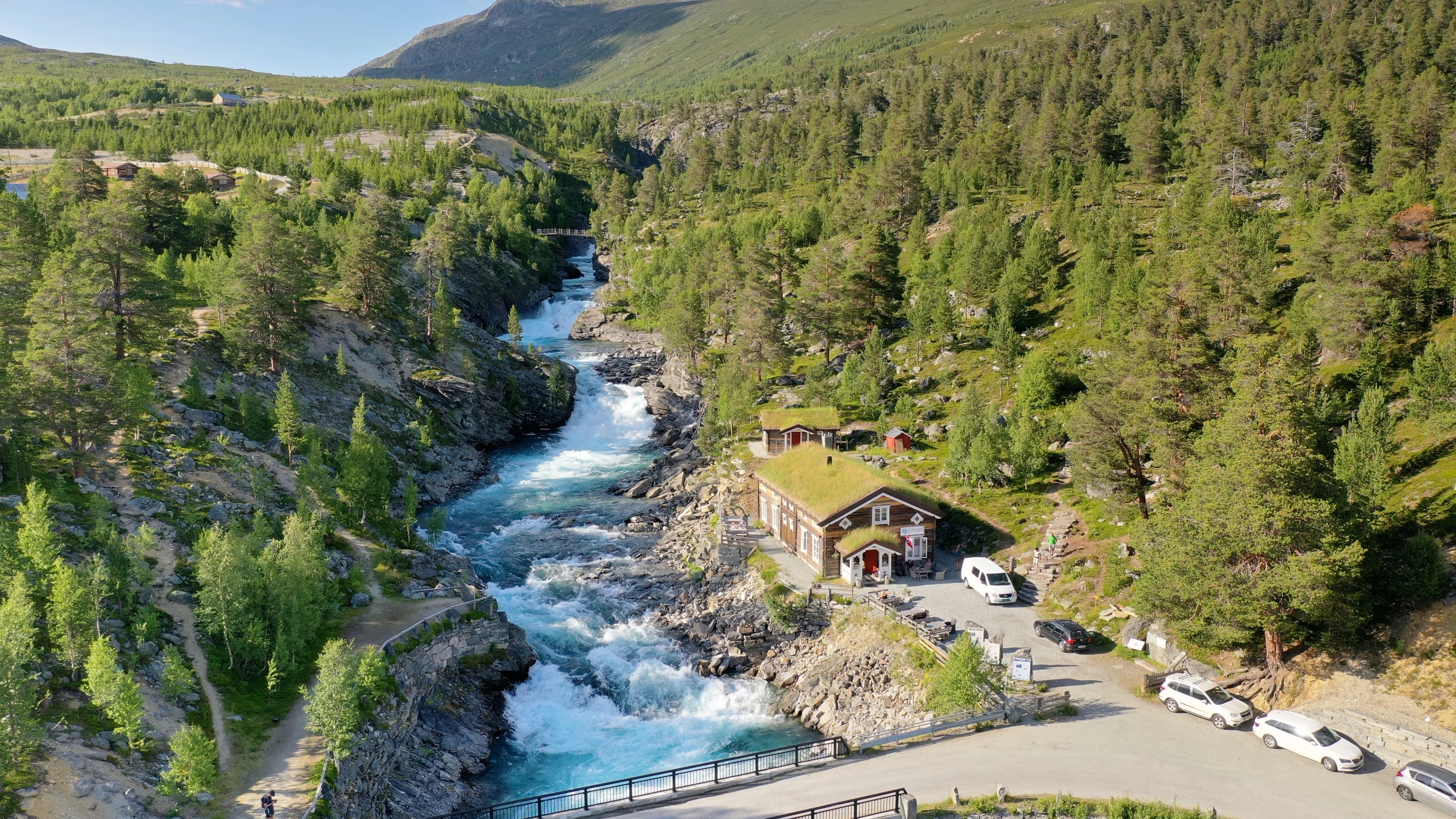 Overview image of Billingen seterpensjonat mountain farm in Jotunheimen, Eastern Norway