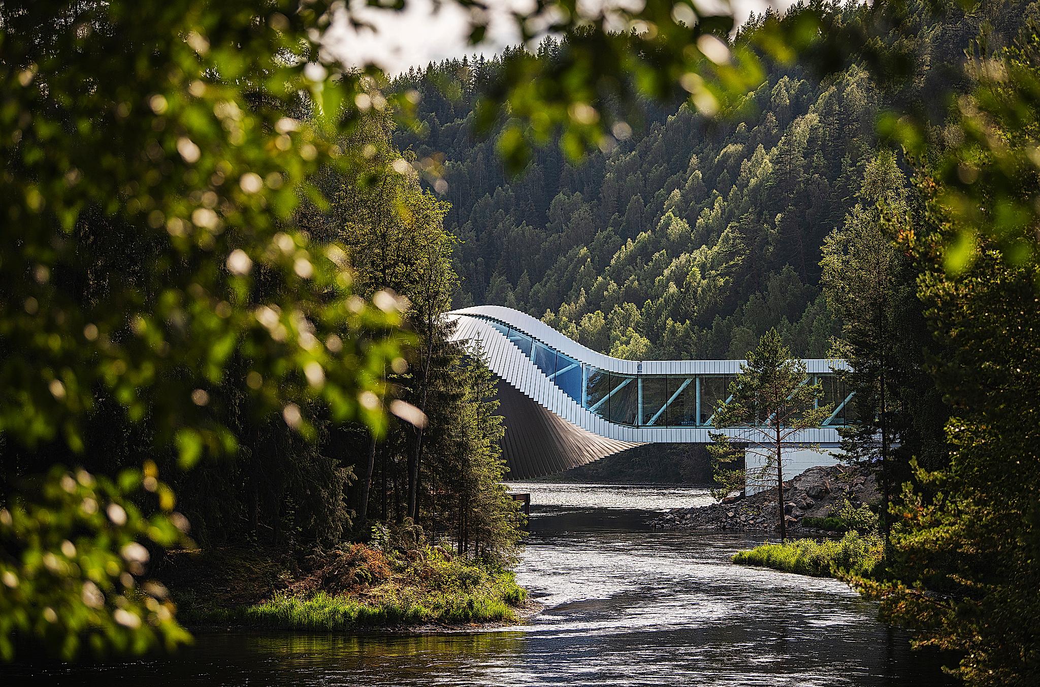 Museibyggnaden The Twist på Kistefos Museum i Hadeland i regionen Østlandet (östra Norge)