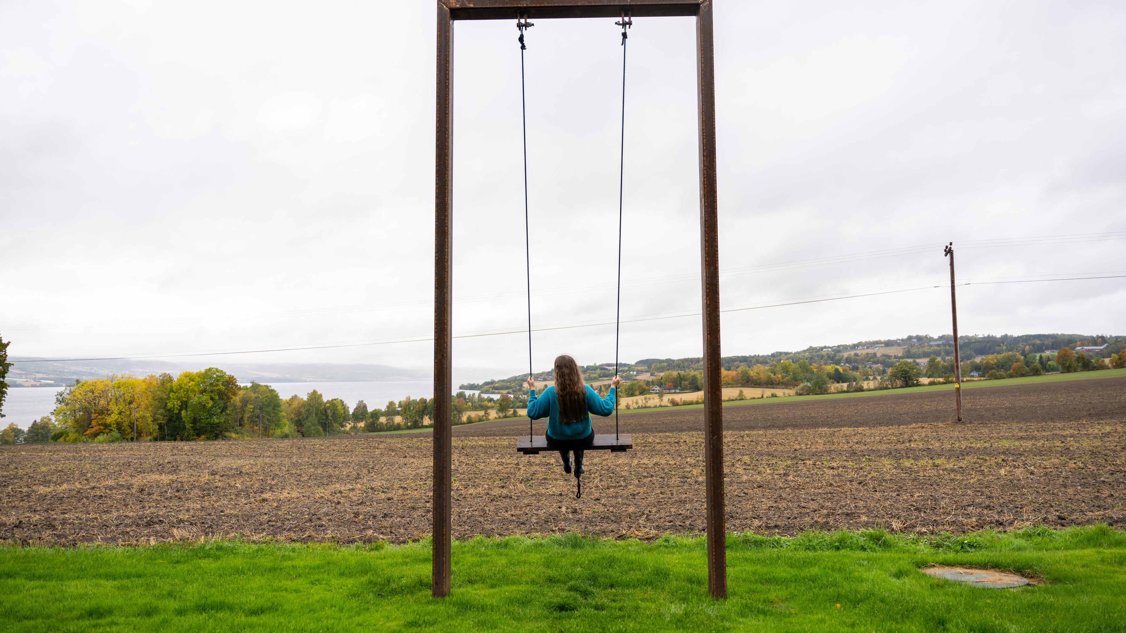 Big swing at Hoel Farm