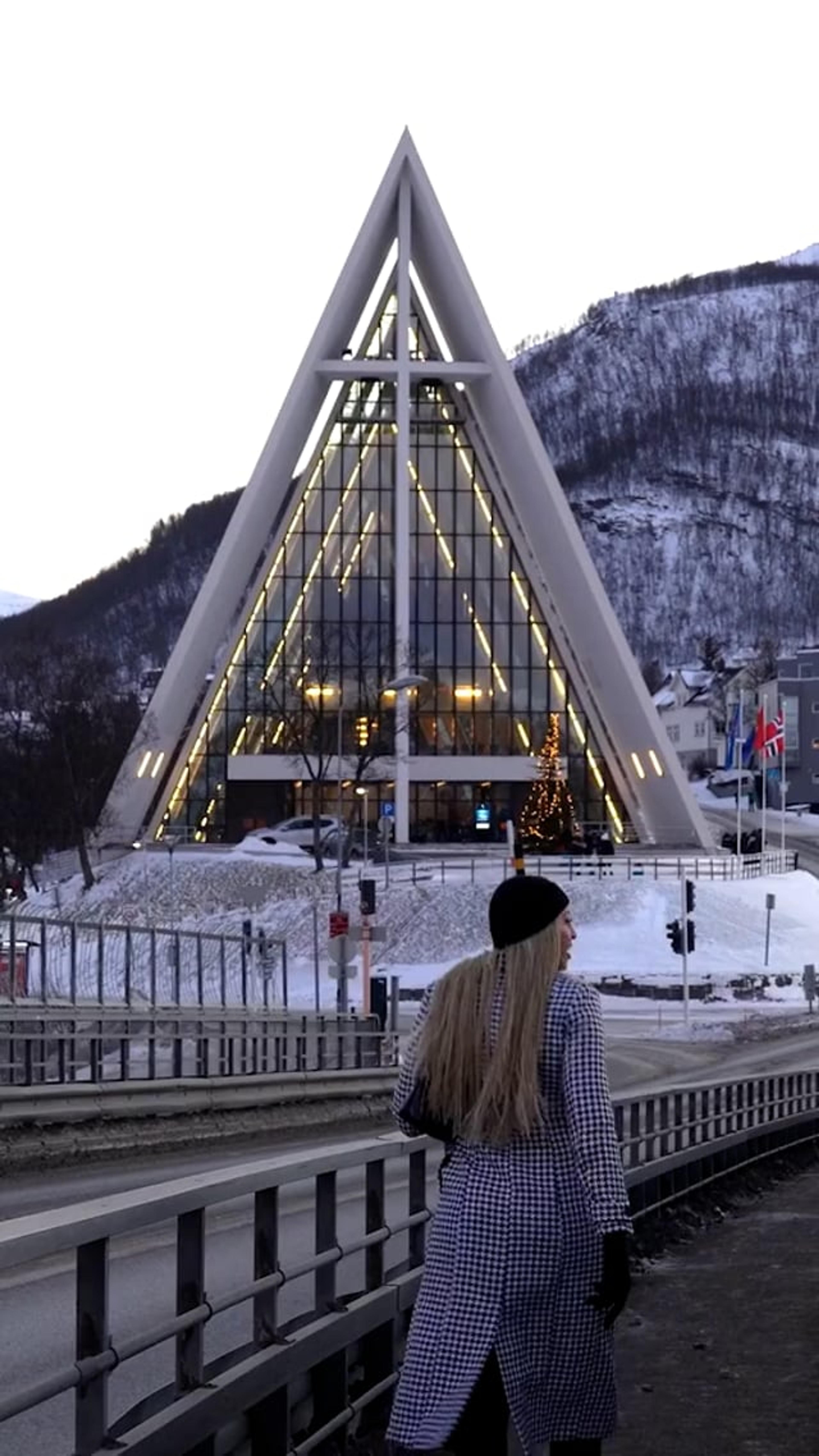 Ida Tolou in front of The Arctic Cathedral in Tromsø