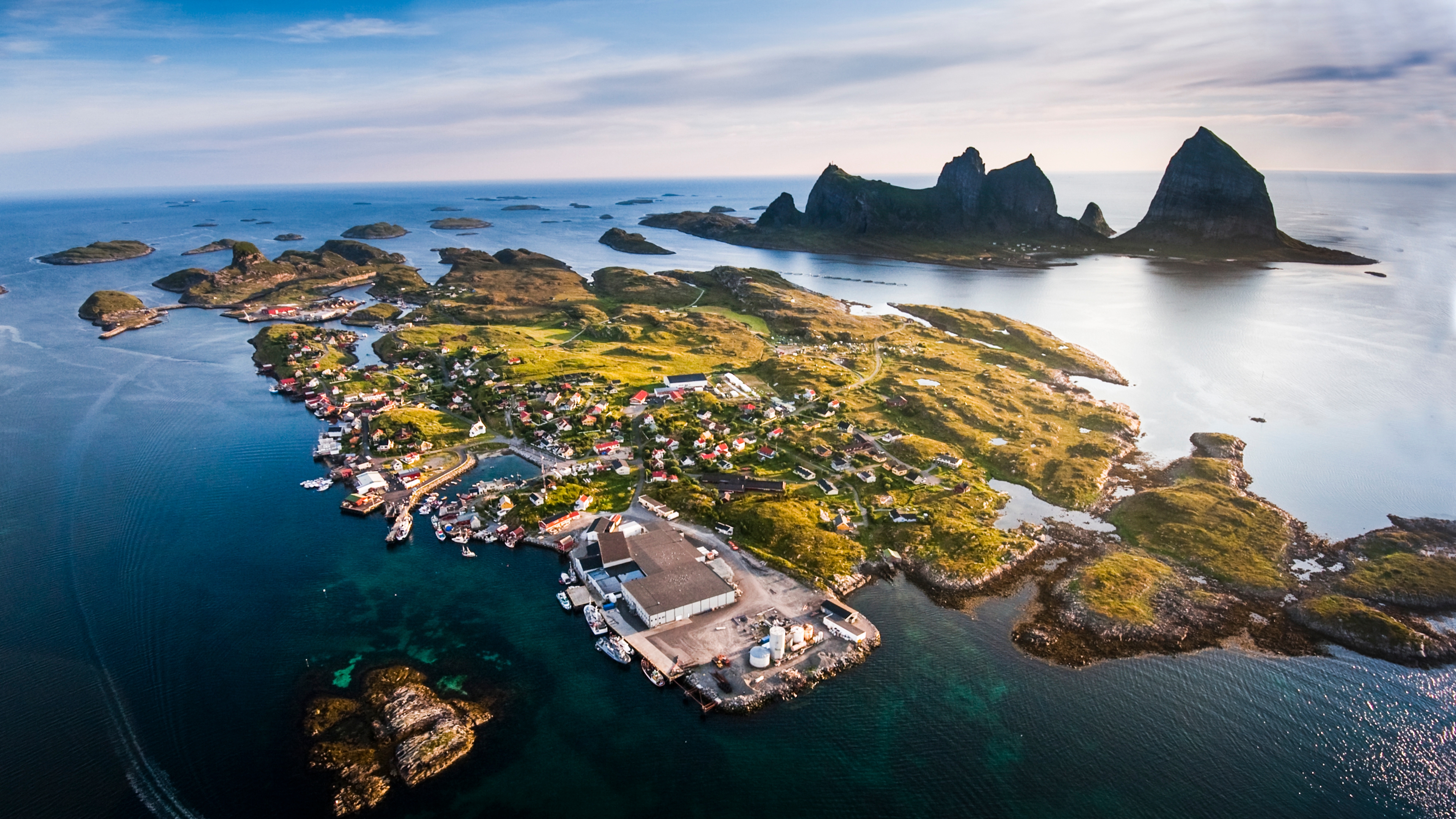 Go island hopping on the Helgeland coast. Aerial photograph of Træna in Helgeland, Northern Norway