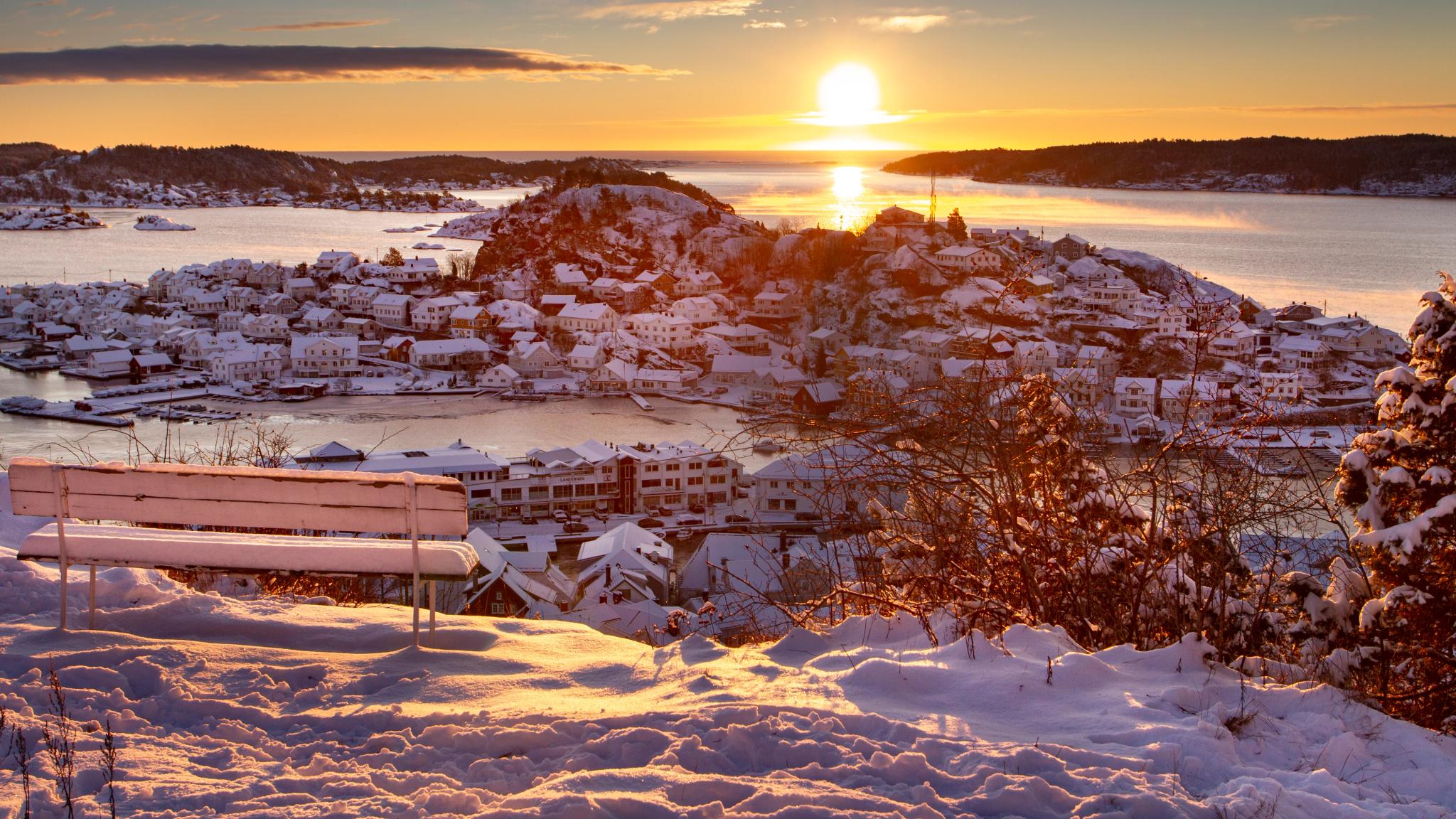 Sunrise seen from the Steinmann viewing point in Kragerø - Eastern Norway