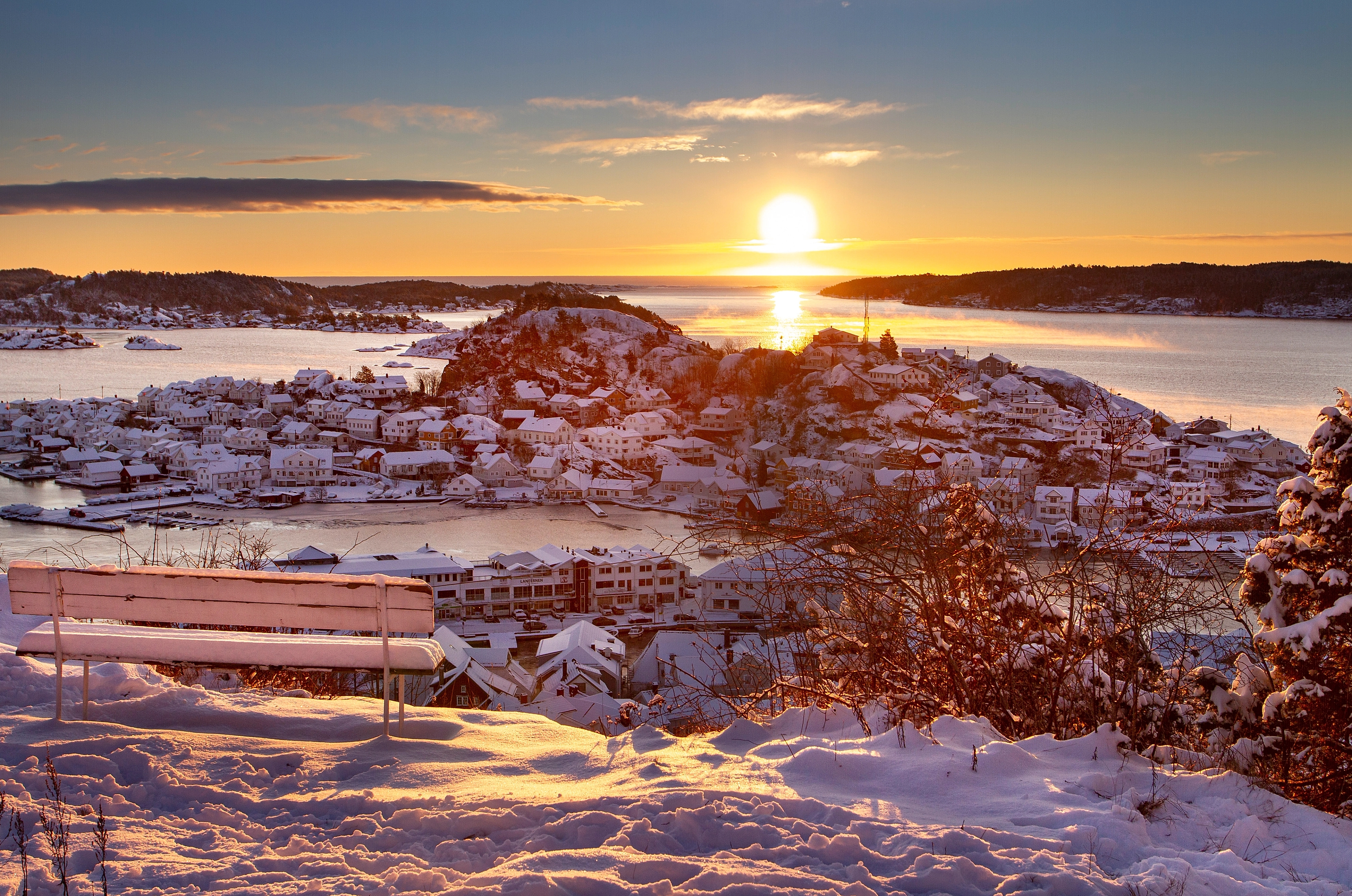 Sunrise seen from the Steinmann viewing point in Kragerø - Eastern Norway