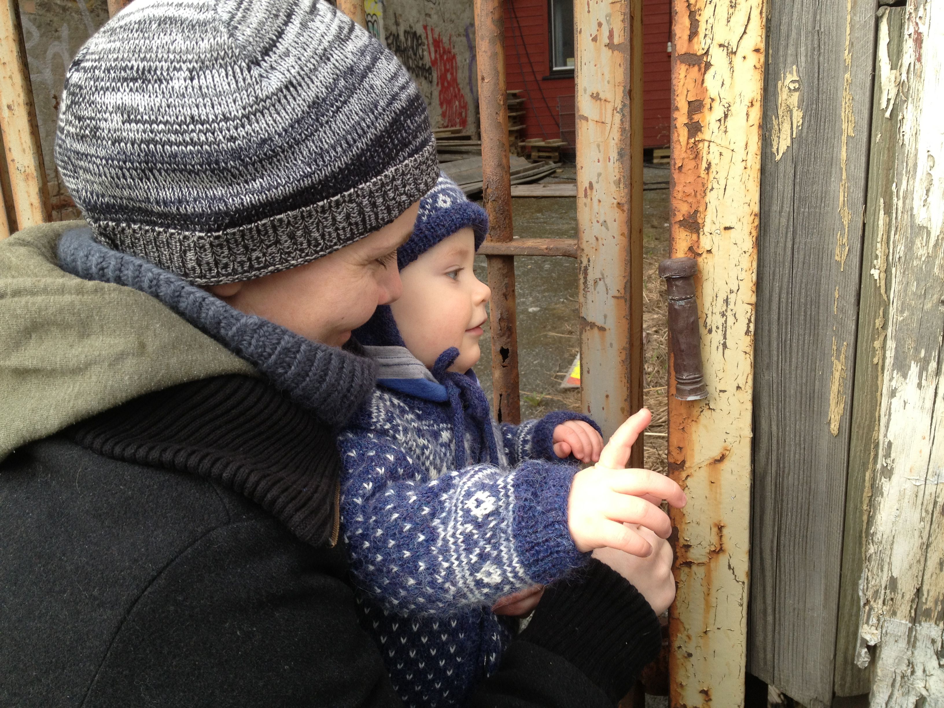 Mother and child while geocaching in Trondheim in Trøndelag, Norway