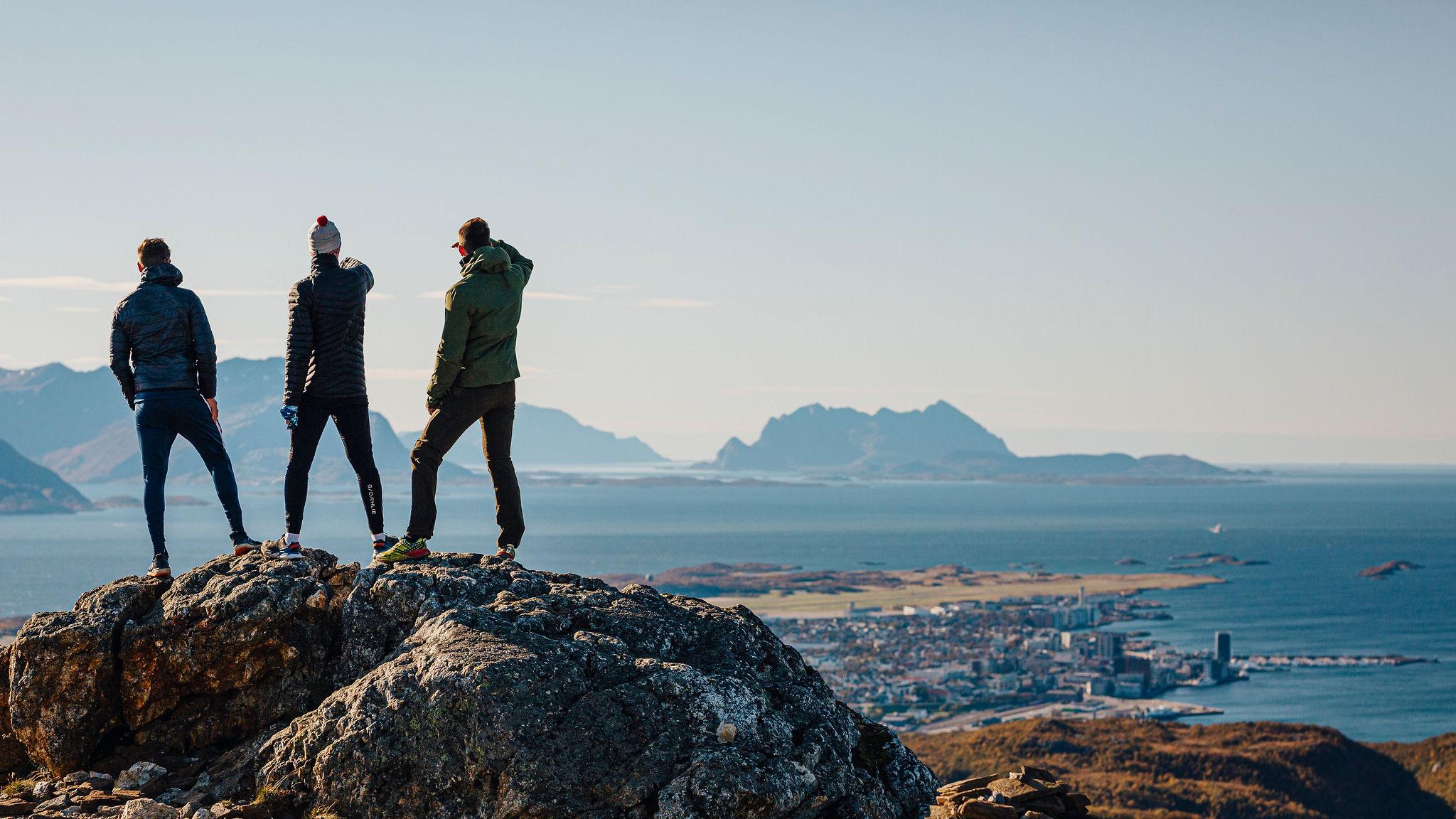 People hiking to Keiservarden in Bodø, Northern Norway