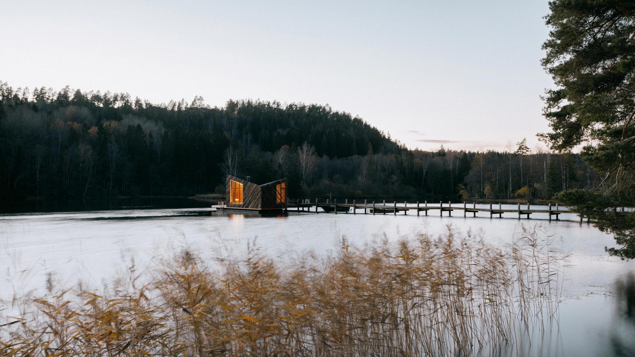 FLO floating accommodation on the Halden Canal in Eastern Norway.