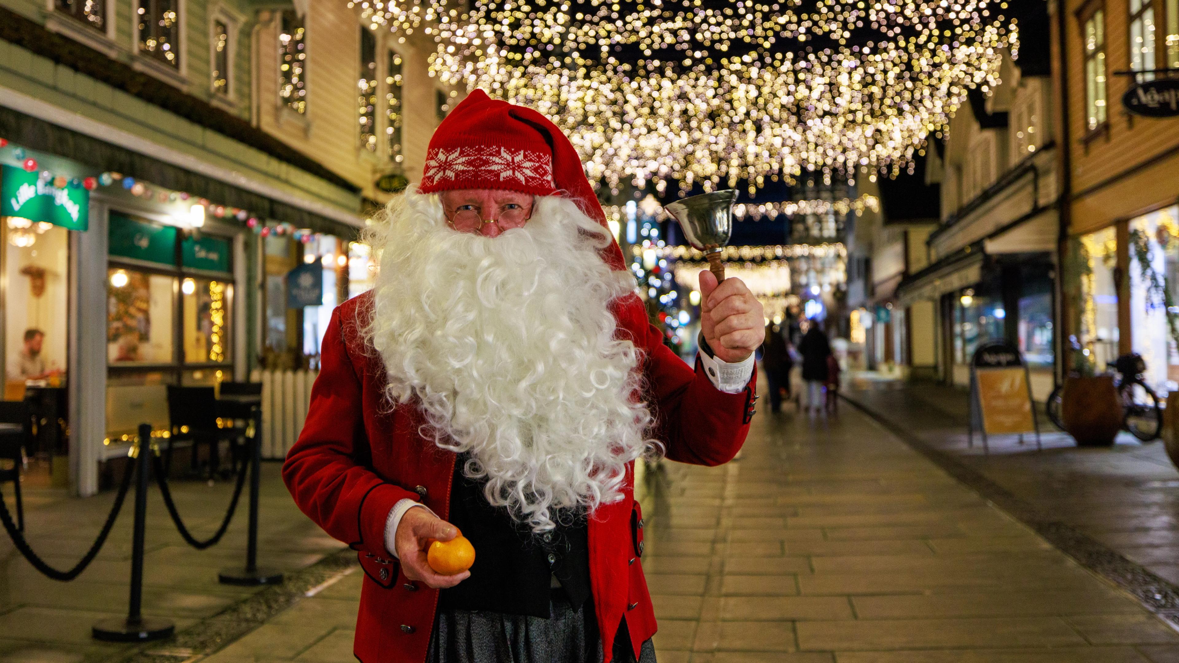 Santa Claus in a shopping street in Sandnes
